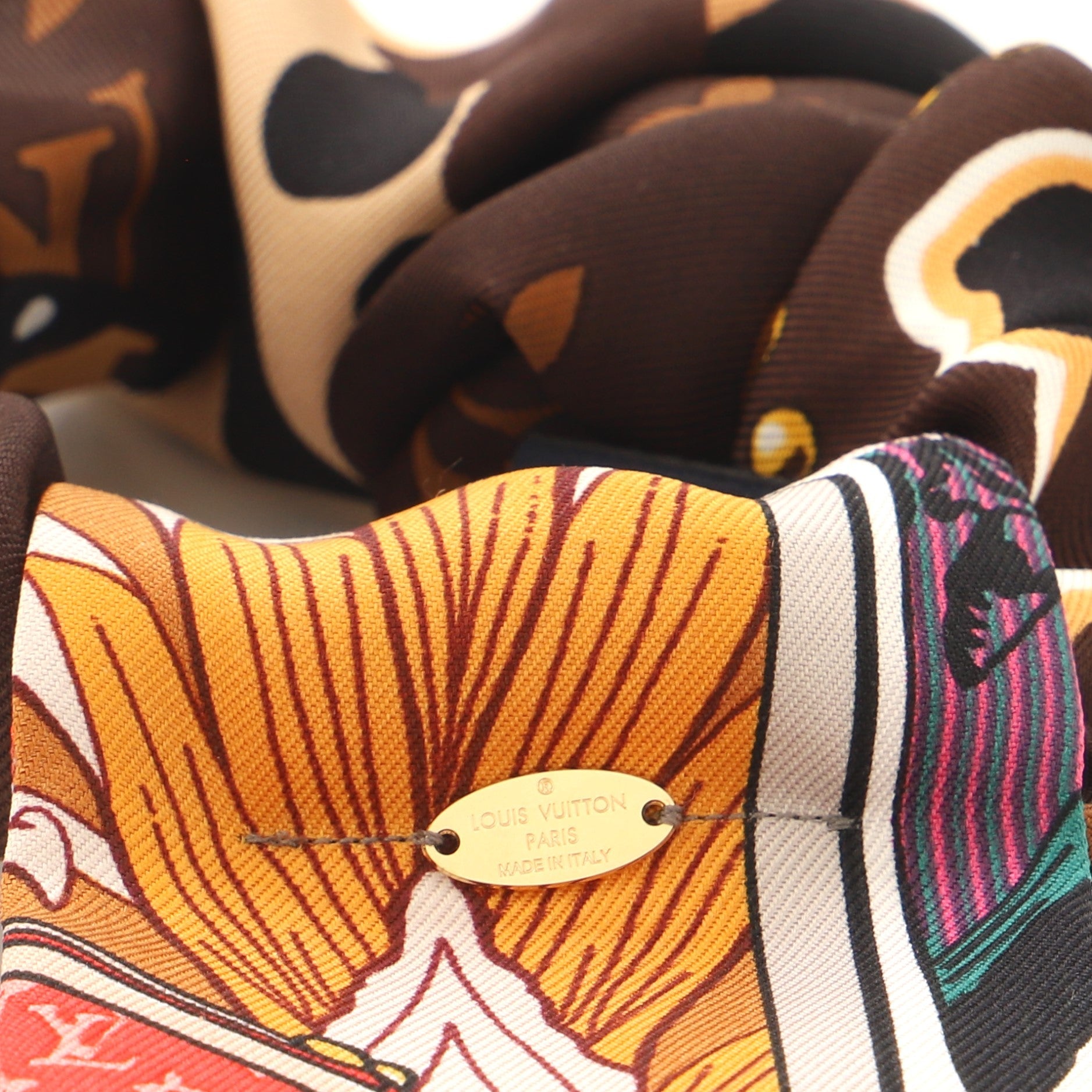Chouchou Be Mindful Hair Scrunchie Printed Silk XS