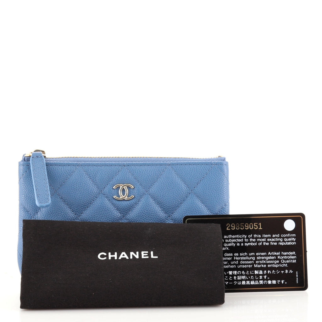 Classic O Case Pouch Quilted Caviar Mini