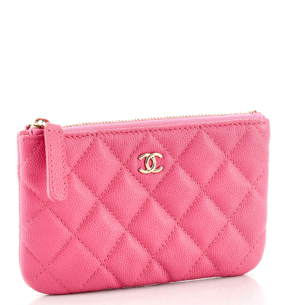 Classic O Case Pouch Quilted Caviar Mini