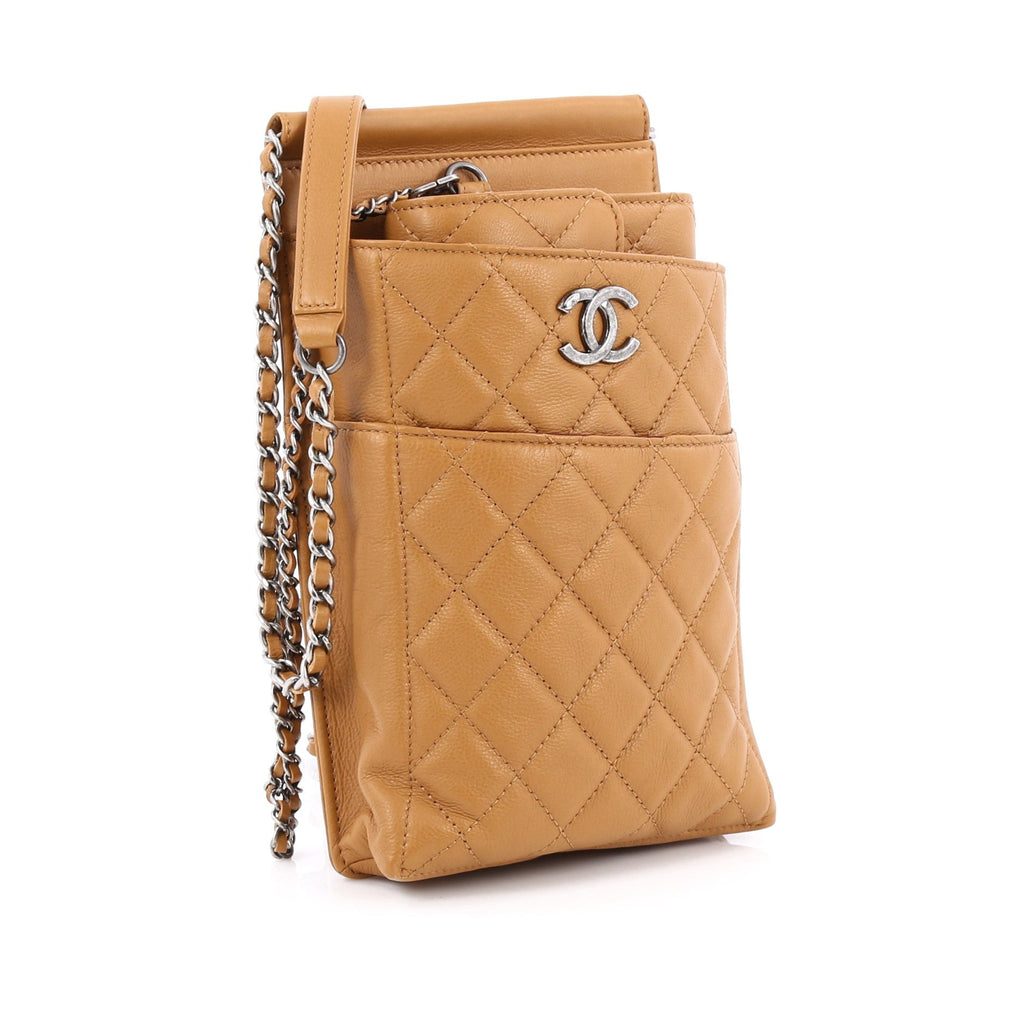 CC Waiter Chain Clutch Quilted Calfskin