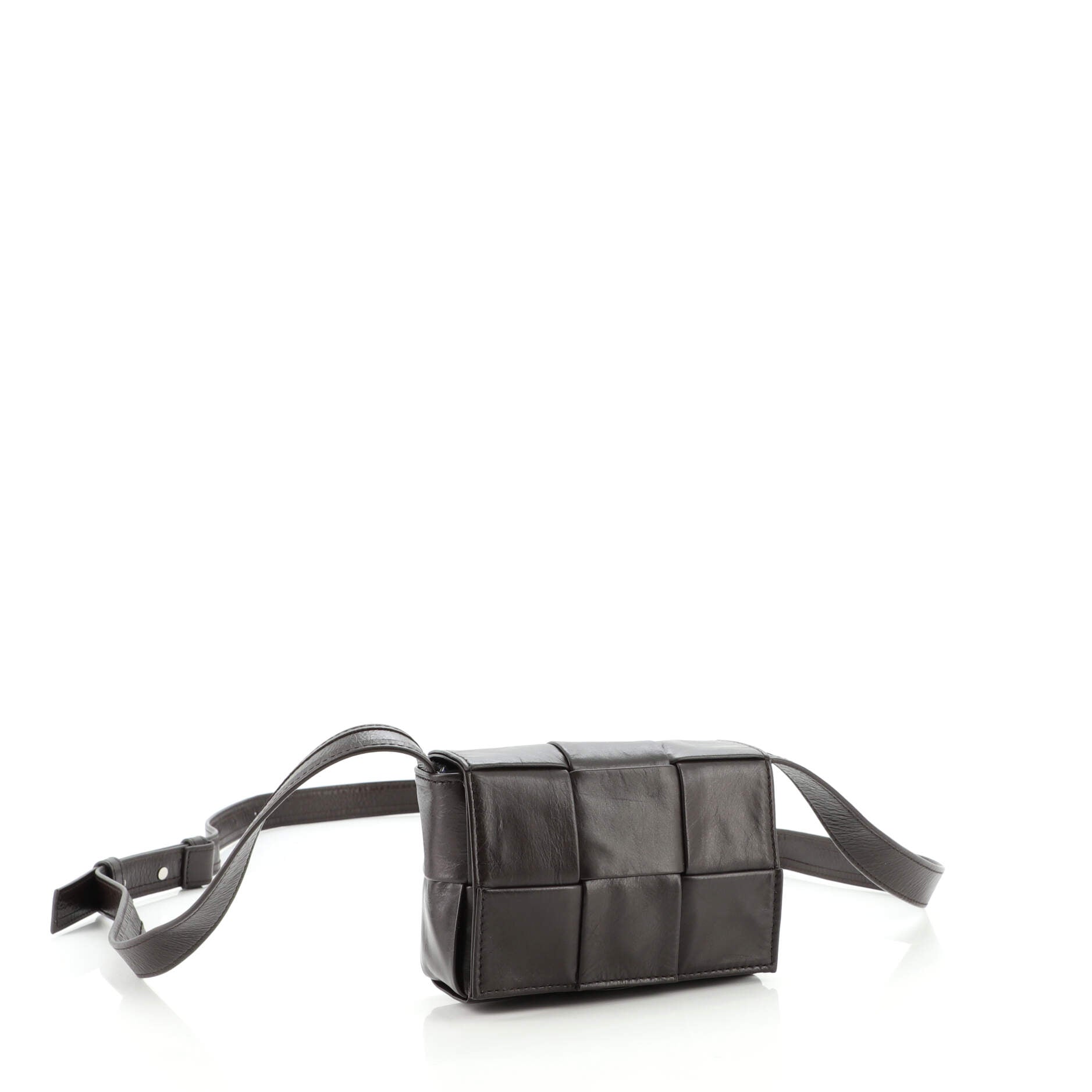 Cassette Crossbody Bag Maxi Intrecciato Leather Extra Mini