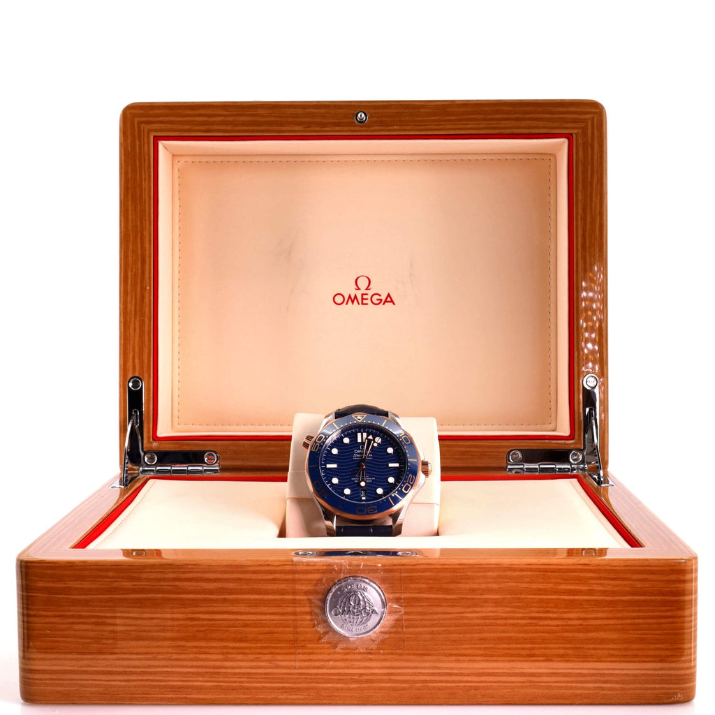 Seamaster Professional Diver 300M Co-Axial Master Chronometer Automatic Watch Stainless Steel and Rubber with Rose Gold 42