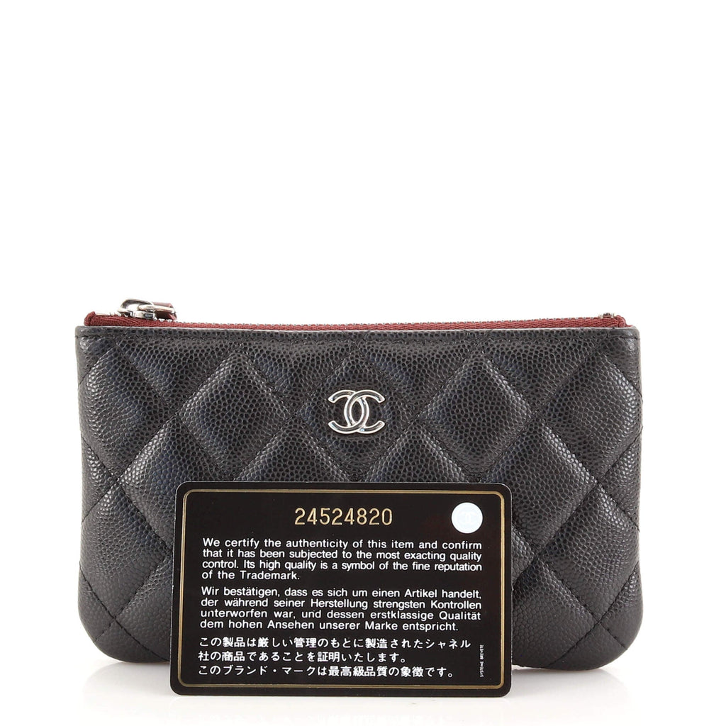 Classic O Case Pouch Quilted Caviar Mini