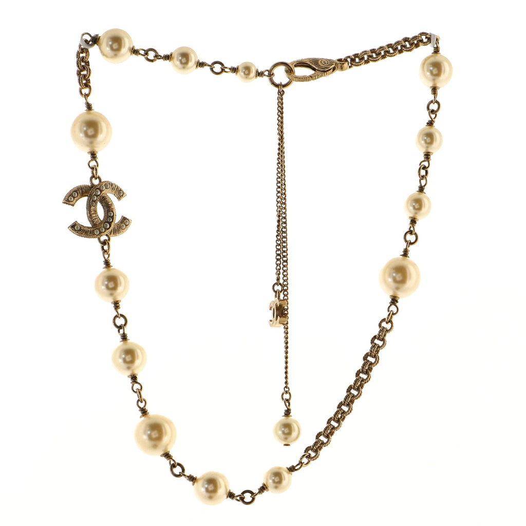CC Chain Necklace Metal with Faux Pearls