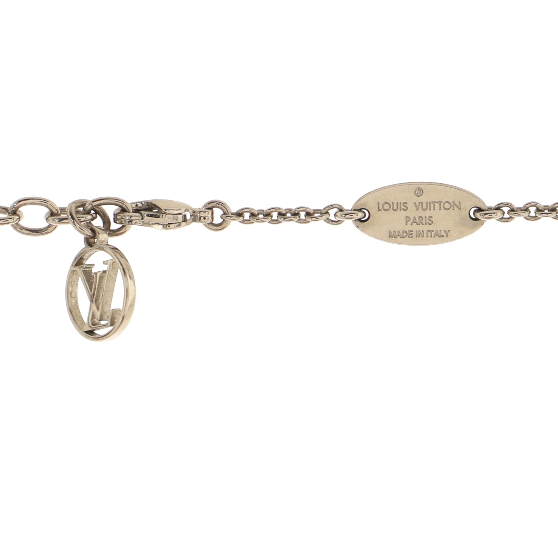 Essential V Supple Necklace Metal