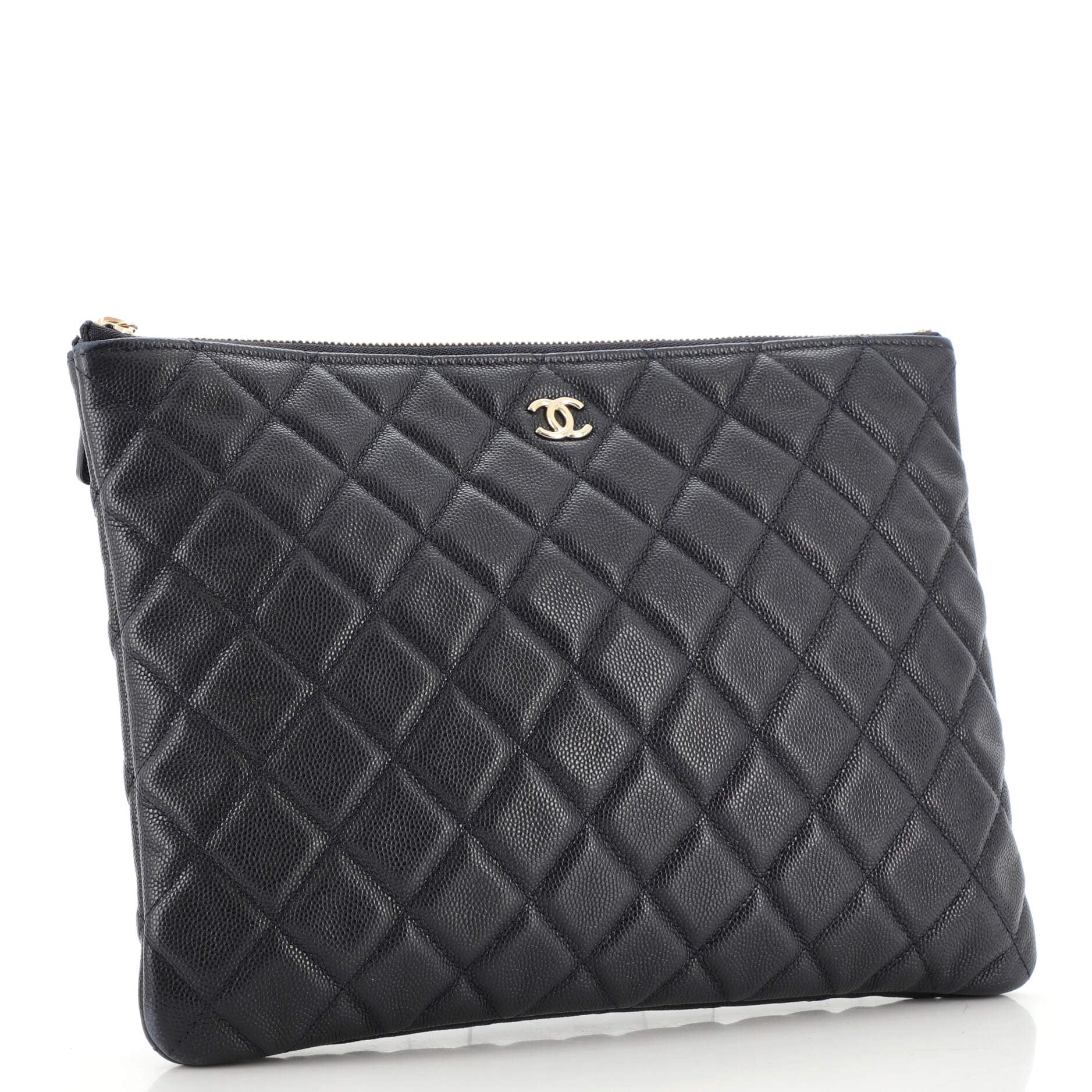 O Case Clutch Quilted Caviar Medium