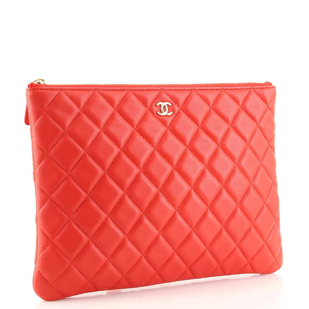 O Case Clutch Quilted Lambskin Medium