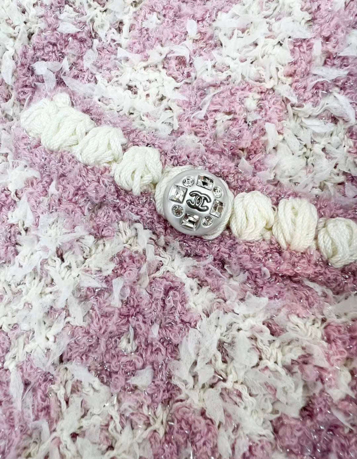 Chanel 23s pink and purple igan size 34