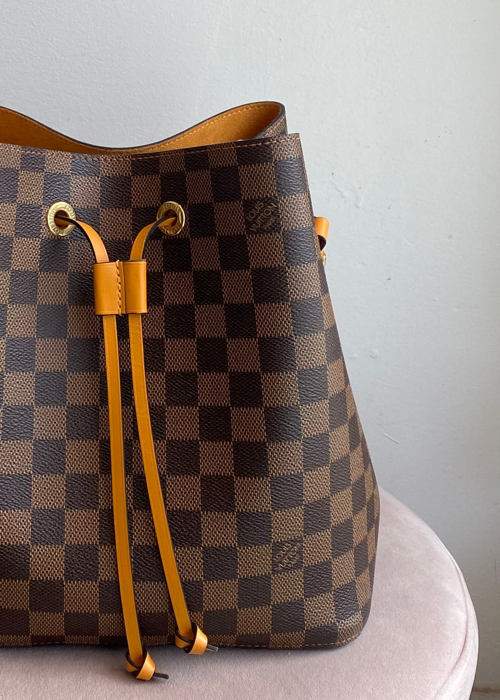 Louis Vuitton Damier Neo Noe MM