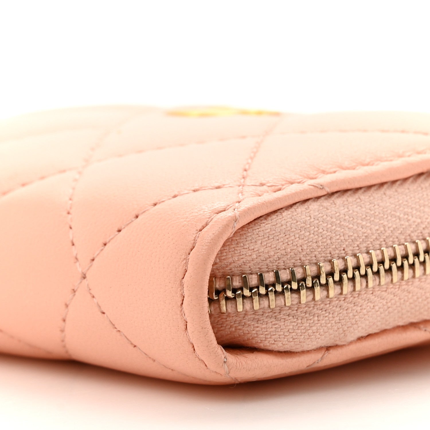 Lambskin Quilted CC Pearl Crush Zip  Holder On Chain Pink