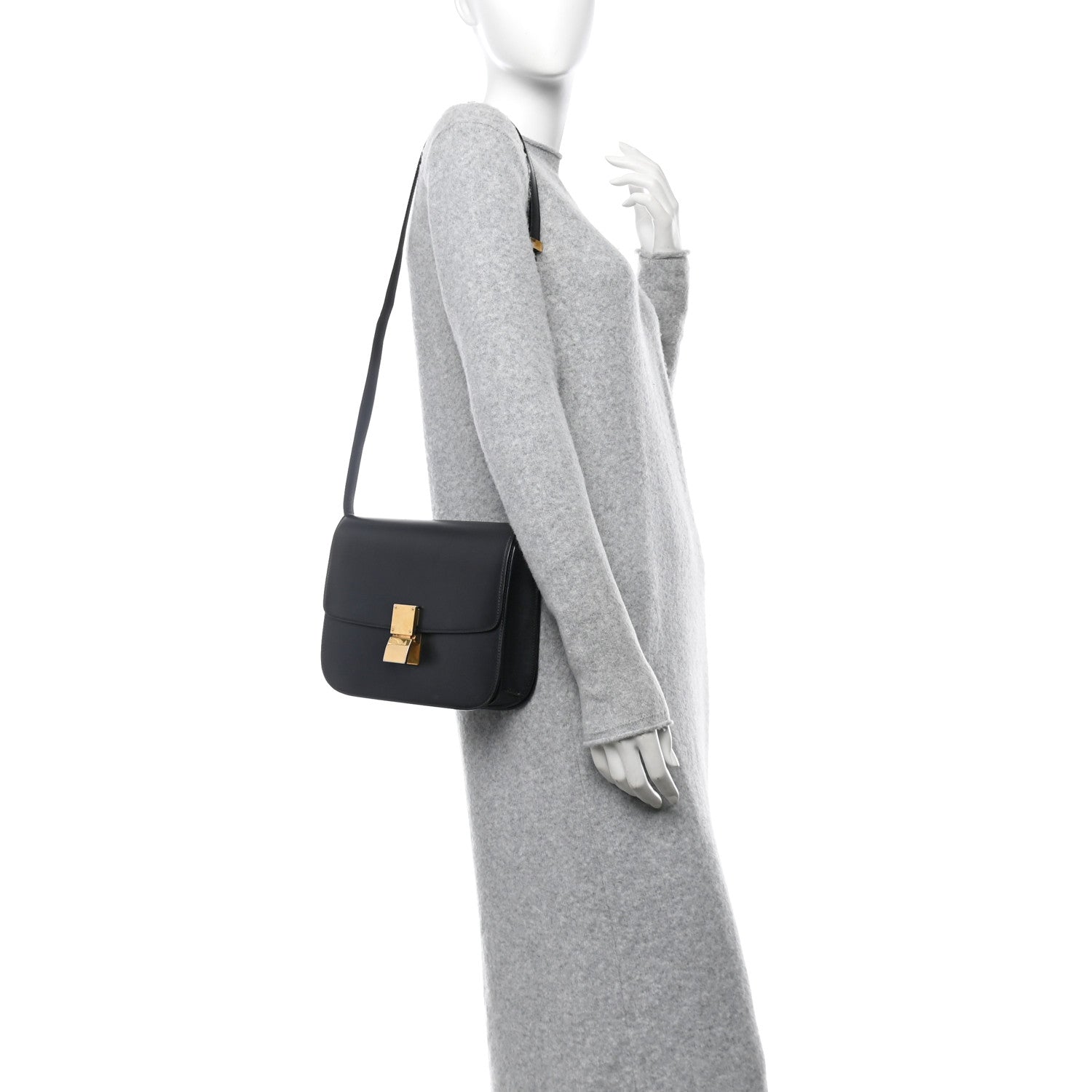 Box Calfskin Medium Classic Box Flap Bag Black