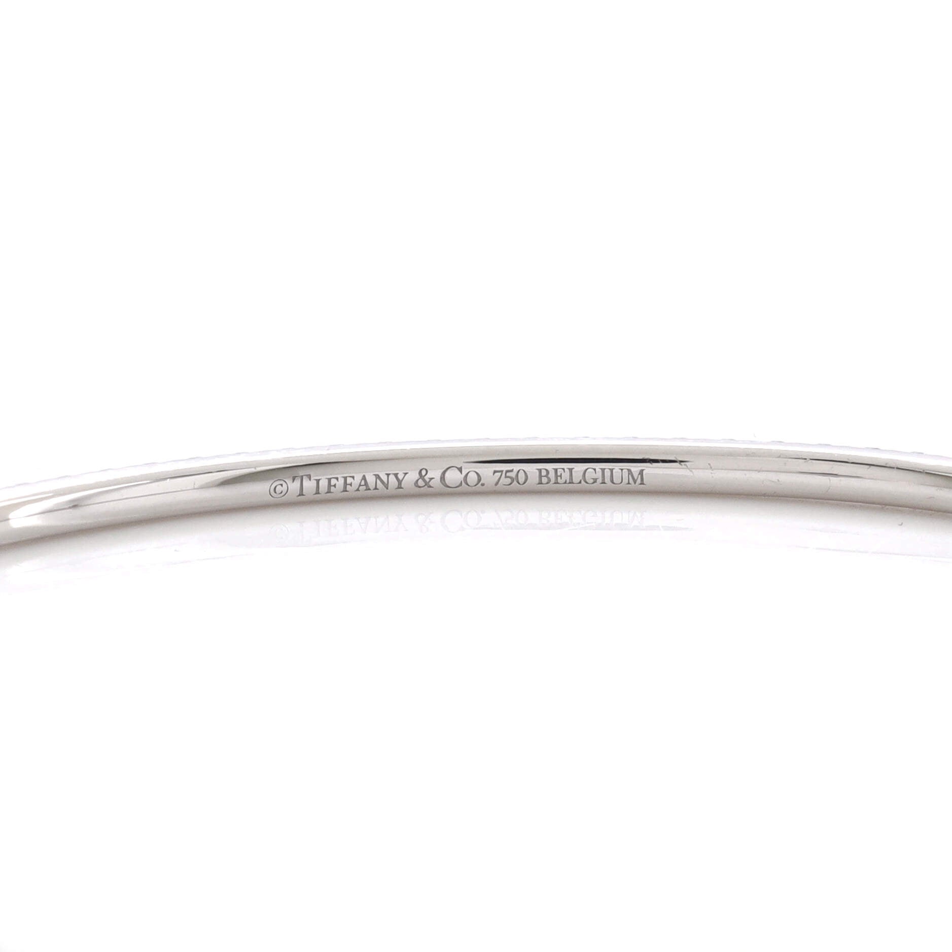 Metro Bangle Bracelet 18K White Gold and Diamonds