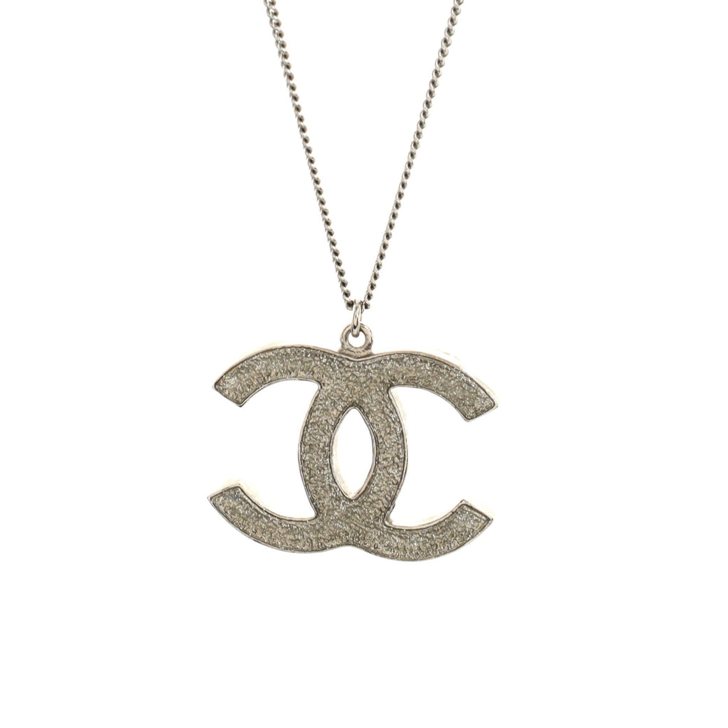 CC Pendant Necklace Metal with Crystals and Faux Pearls