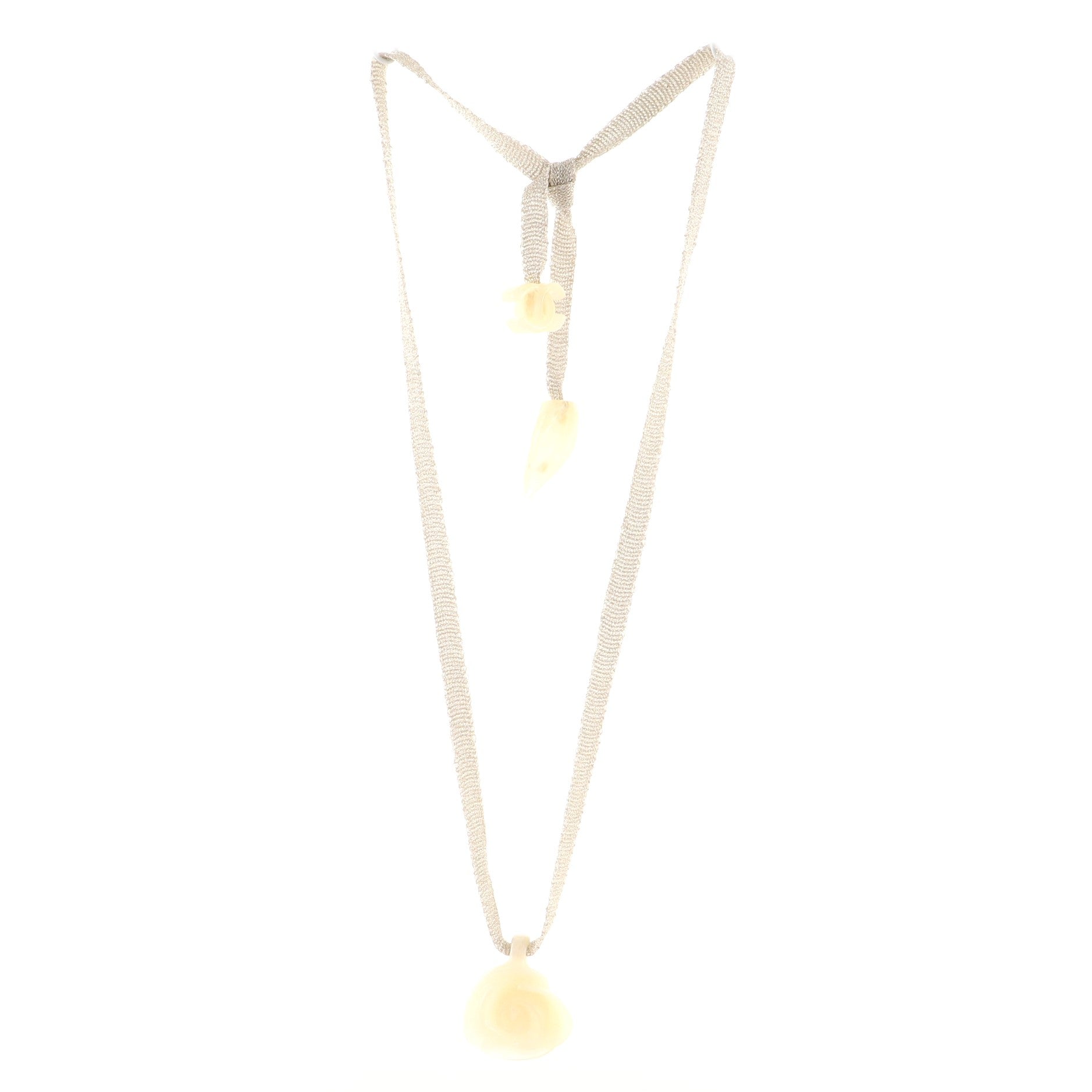 Camellia CC Leaf String Necklace Resin