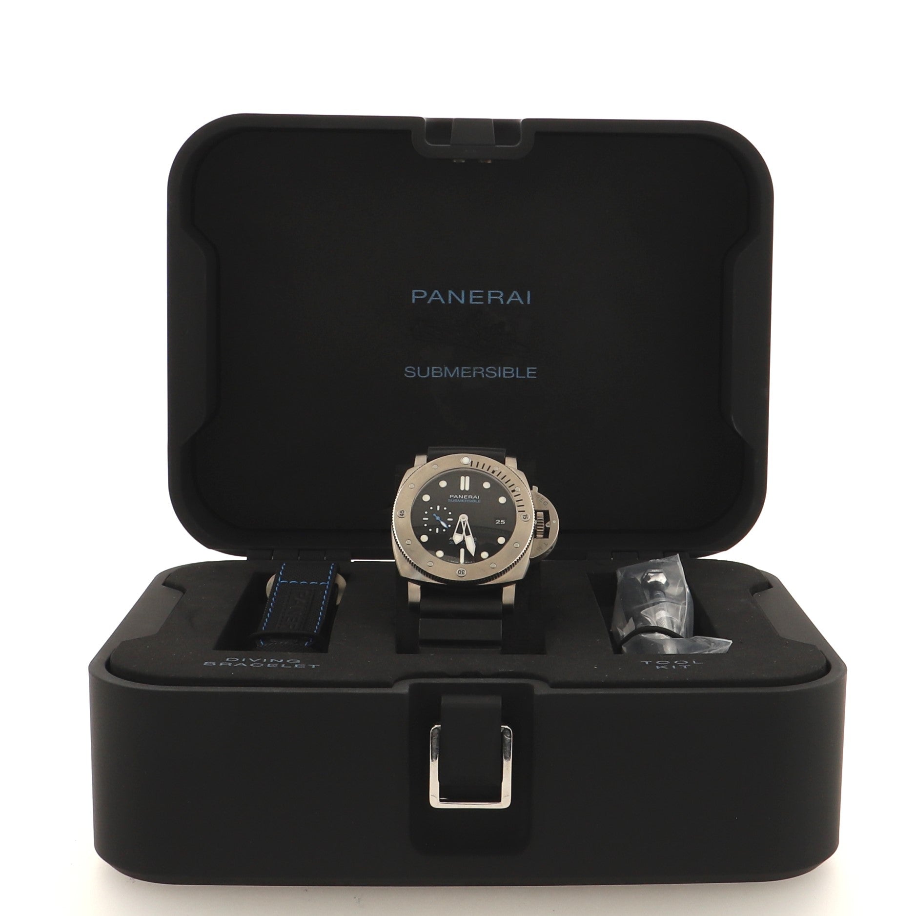 Luminor Submersible 1950 3 Days Automatic Watch Titanium and Rubber 47