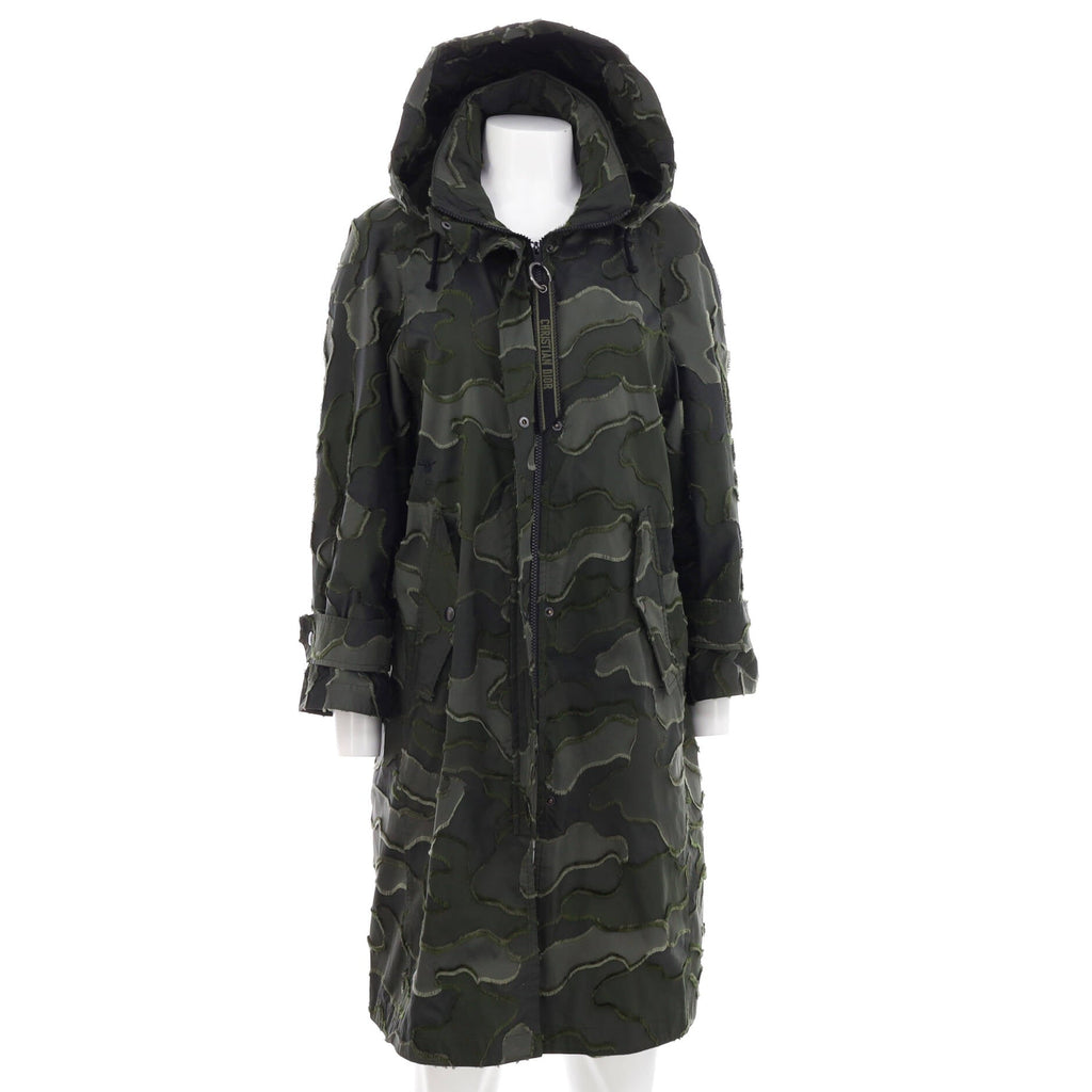 Women's Camouflage Windbreaker Jacket Polyester and Cotton Blend