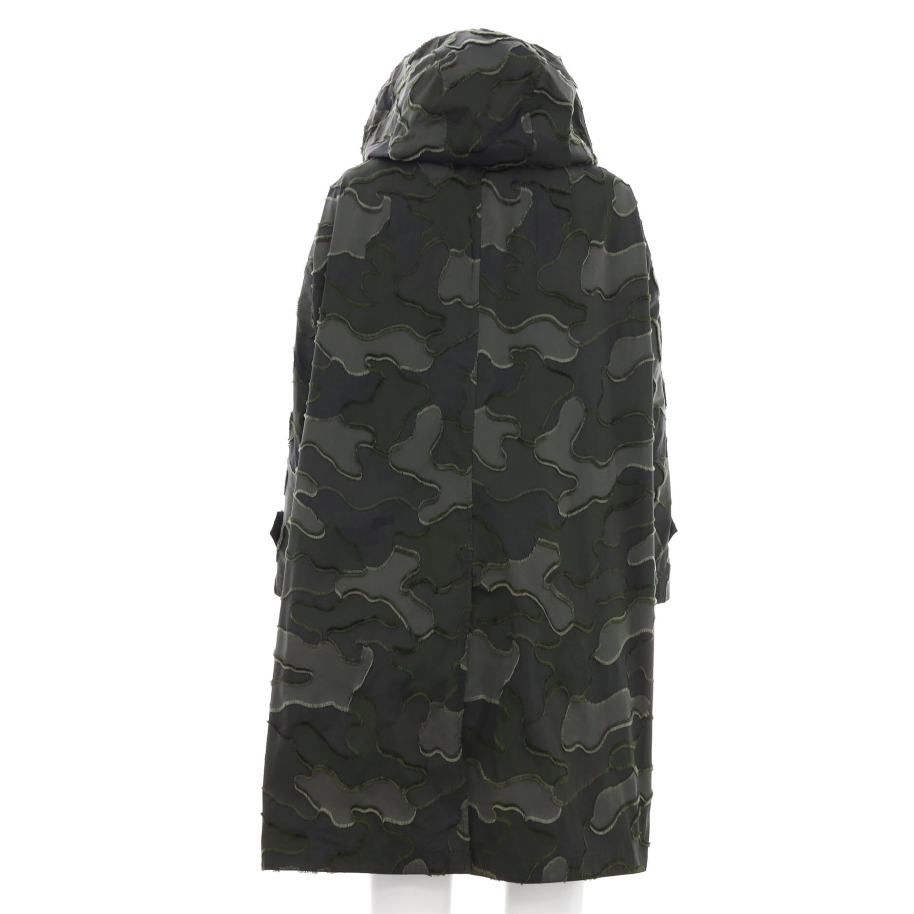 Women's Camouflage Windbreaker Jacket Polyester and Cotton Blend