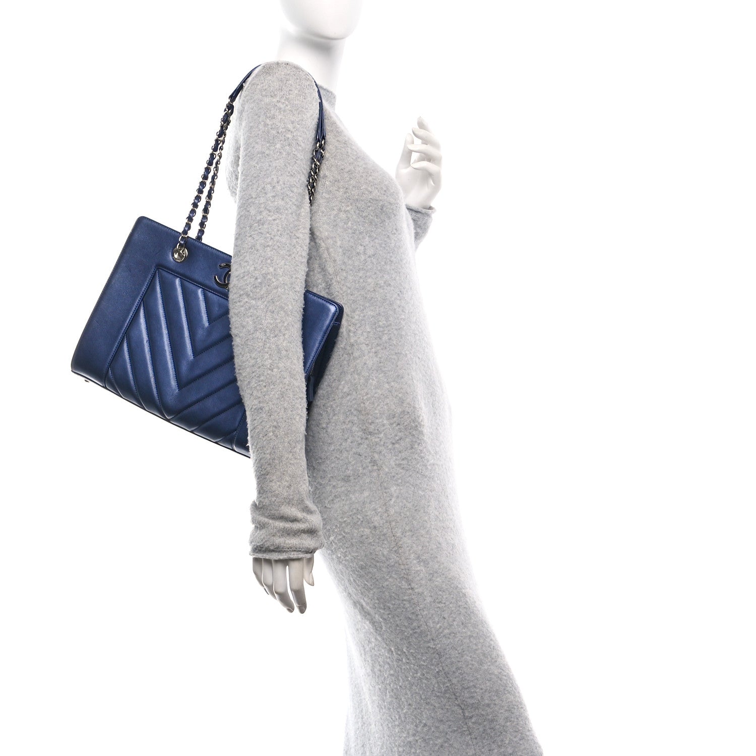 Sheepskin Chevron Quilted Mademoiselle Vintage Shopping Tote Navy