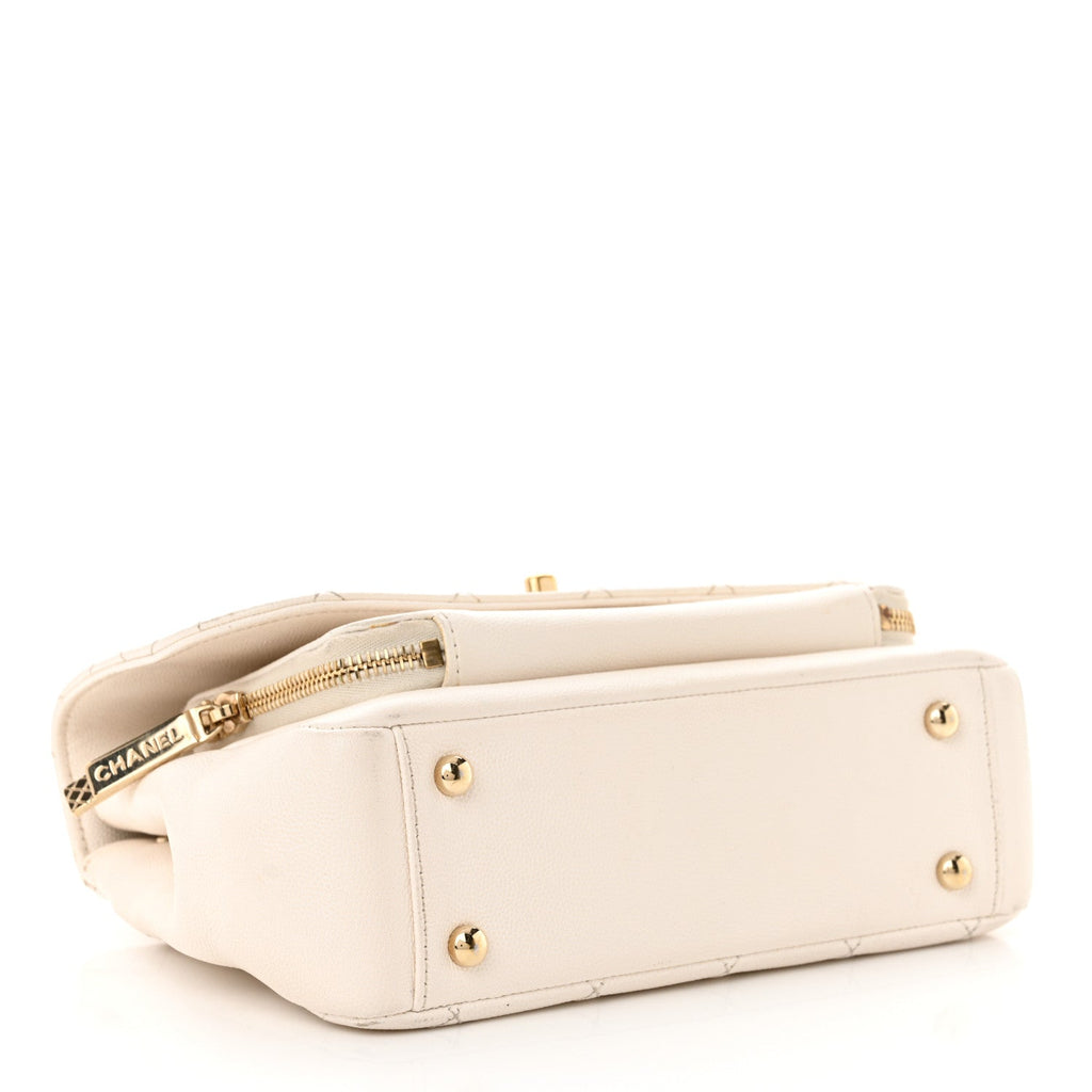 Caviar Quilted Medium Business Affinity Flap White