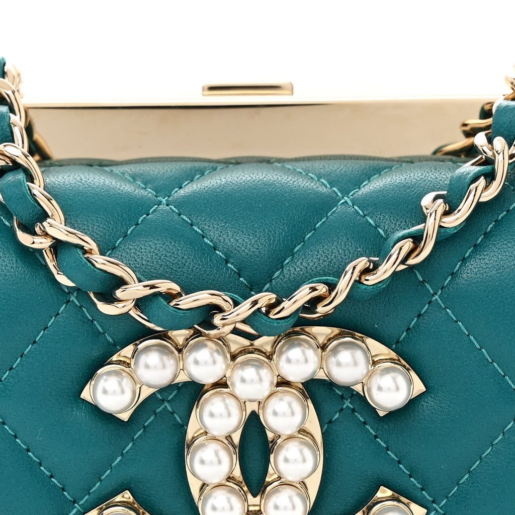 Lambskin Quilted Pearl CC Vanity Case Blue
