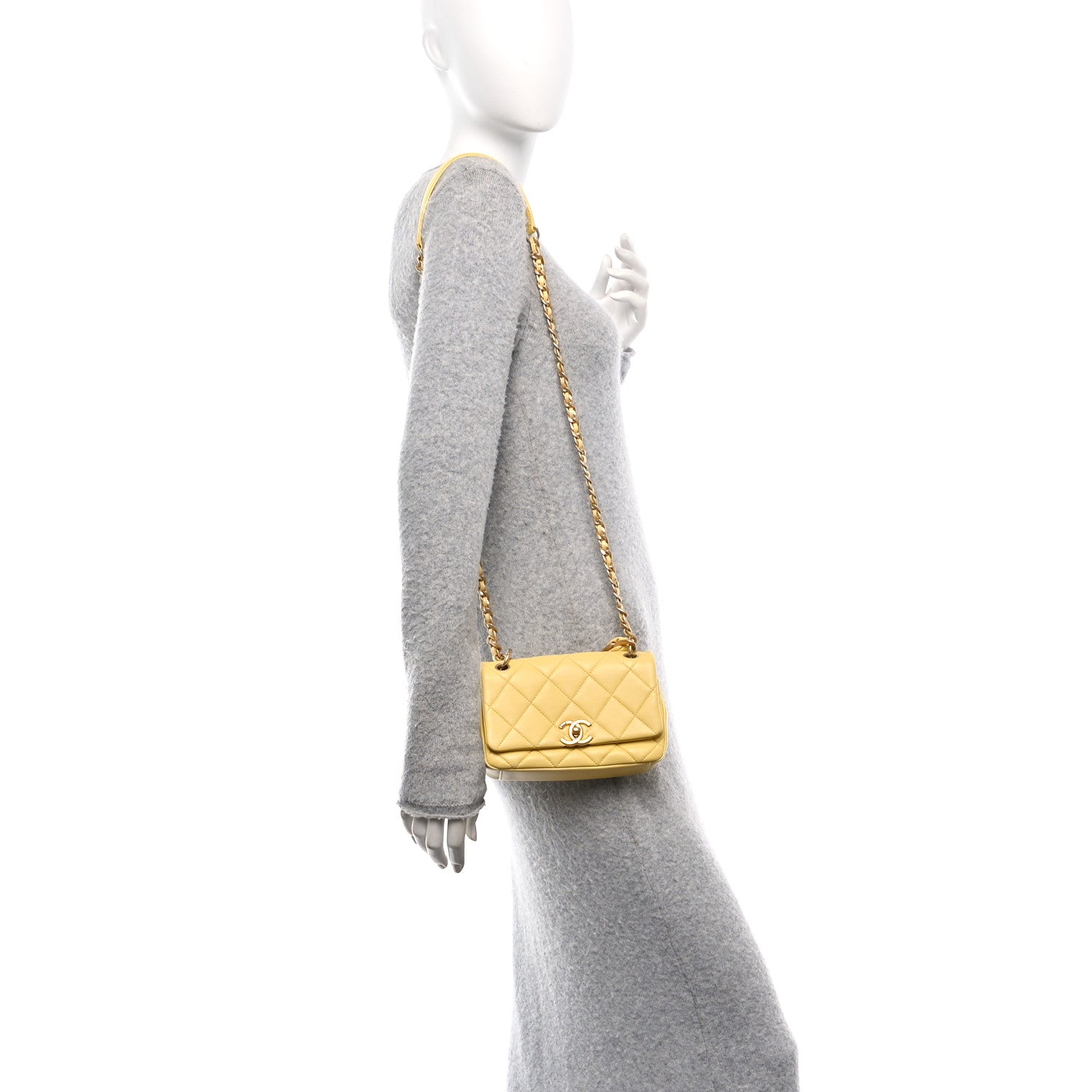 Shiny Lambskin Small Chain Is More Flap Yellow