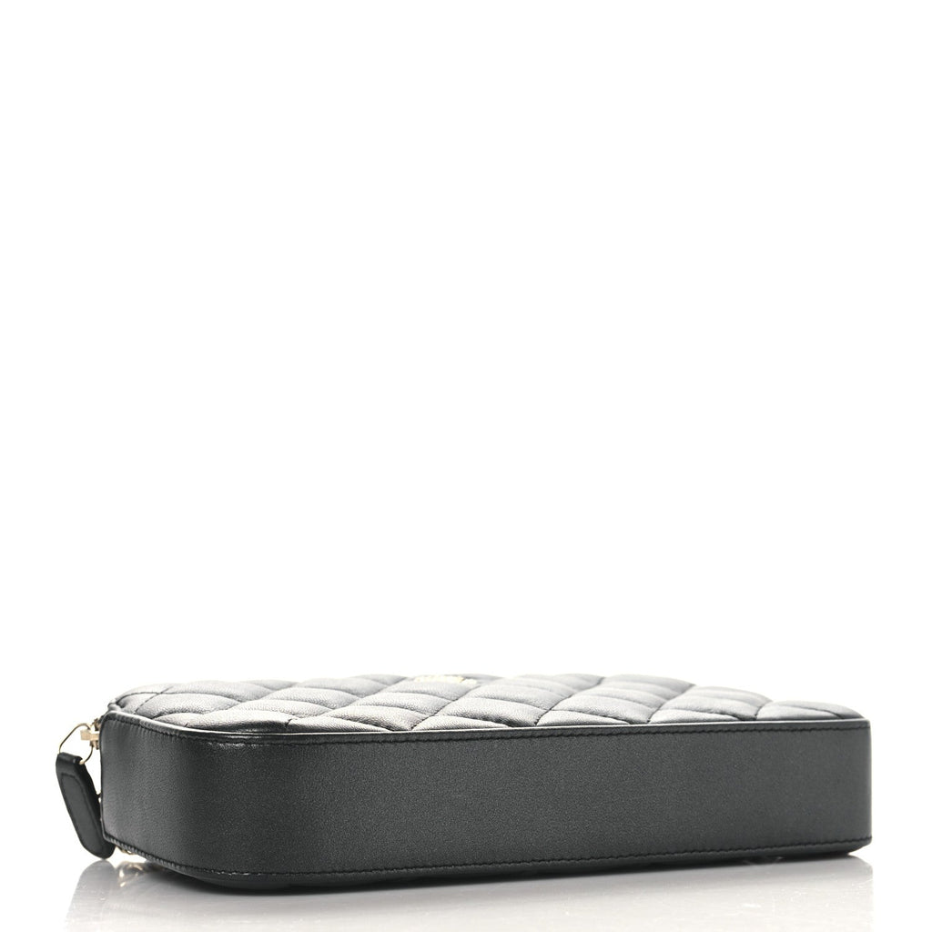Iridescent Lambskin Quilted Pearl Clutch With Chain Black
