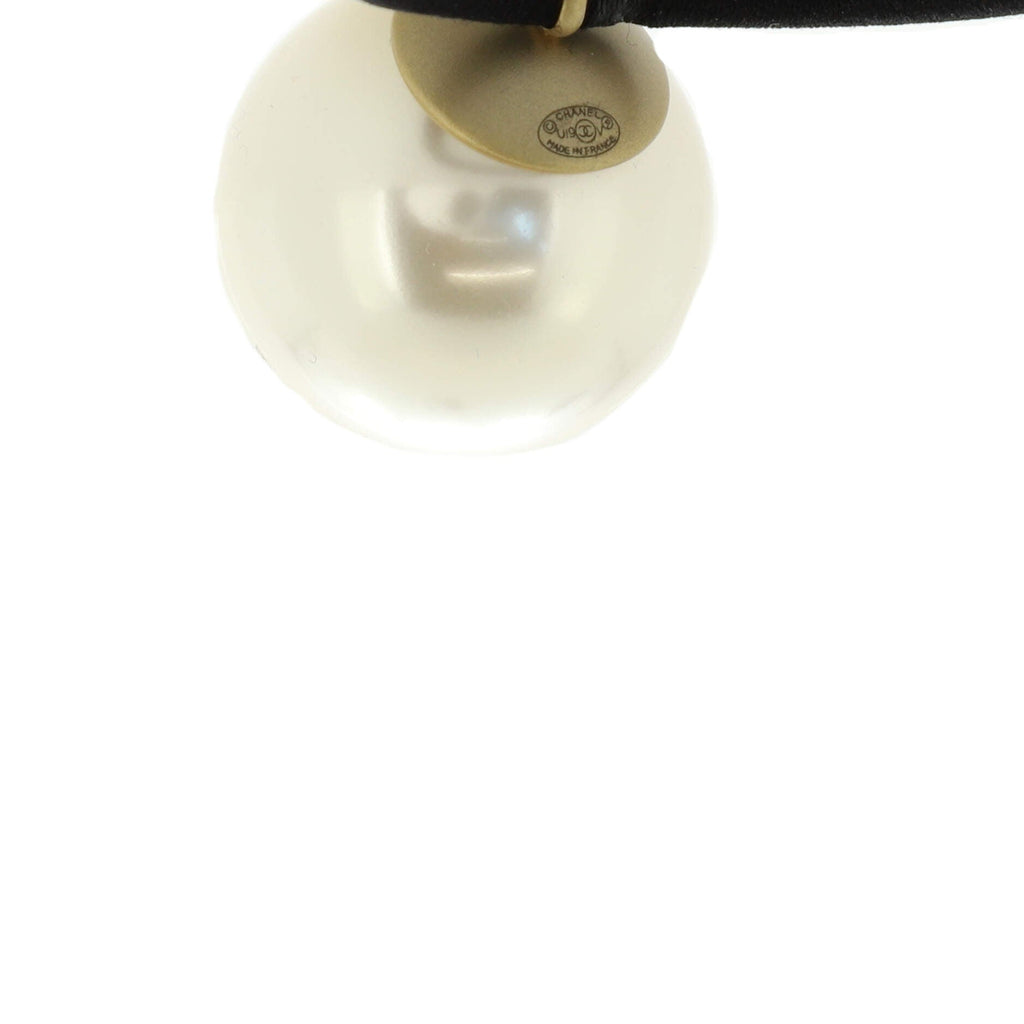 Pearl Hair Tie Fabric