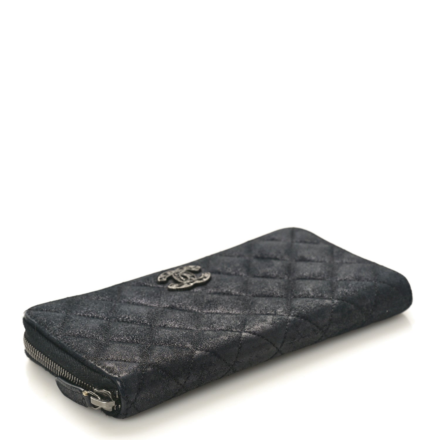 Iridescent Lambskin Quilted CC Long Zipped Wallet Black