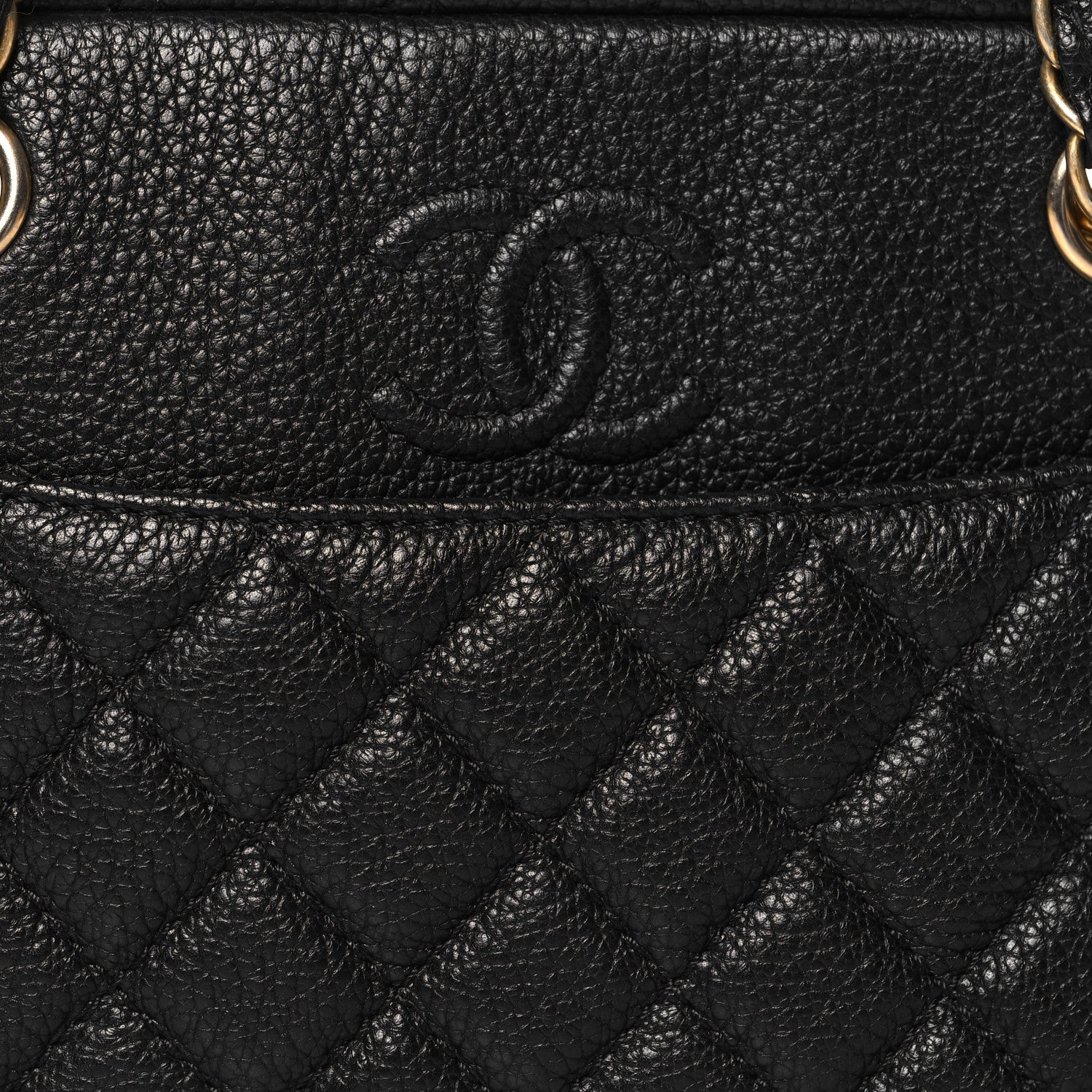 Calfskin Quilted Medium Camera Case Black