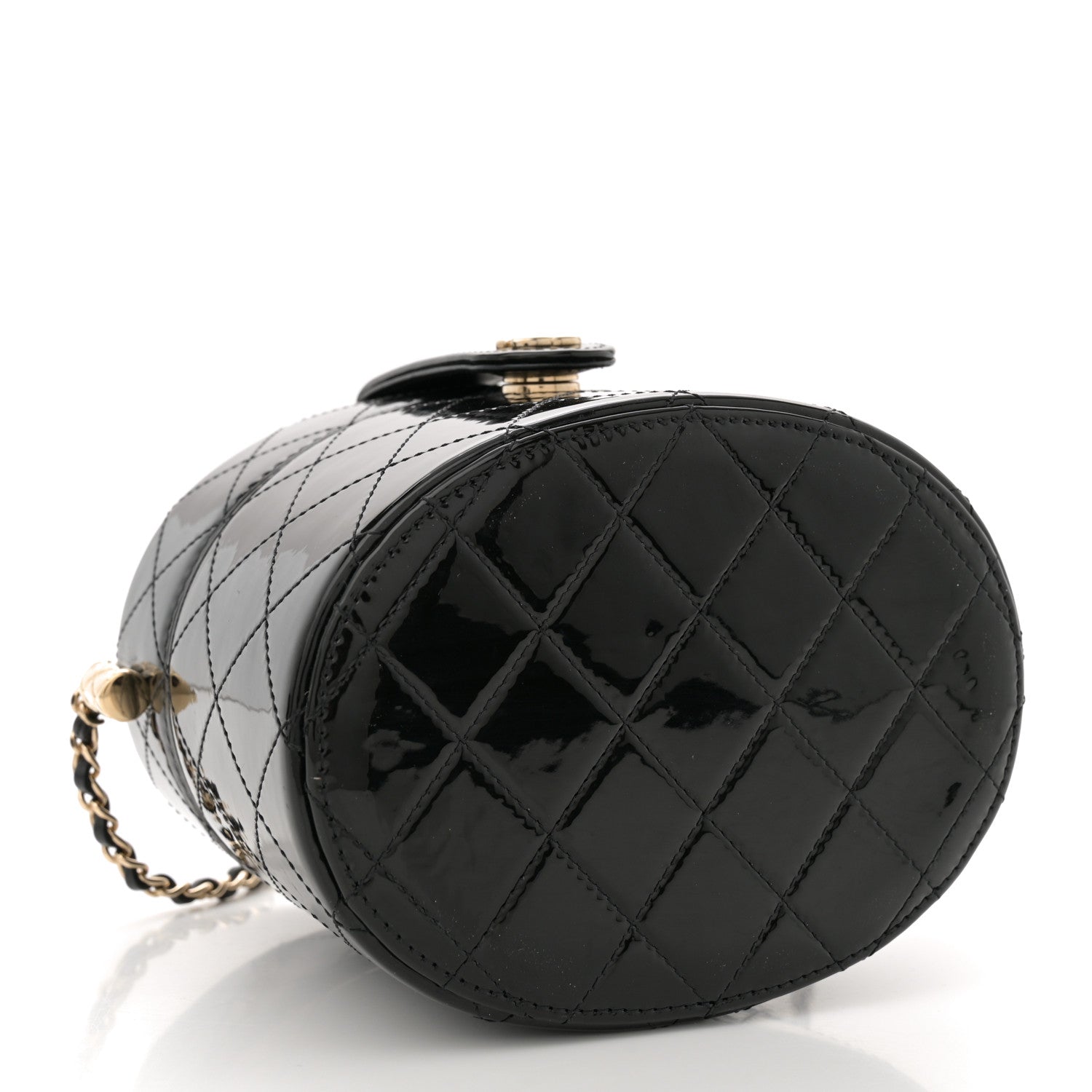 Patent Quilted Round Clutch With Chain Black