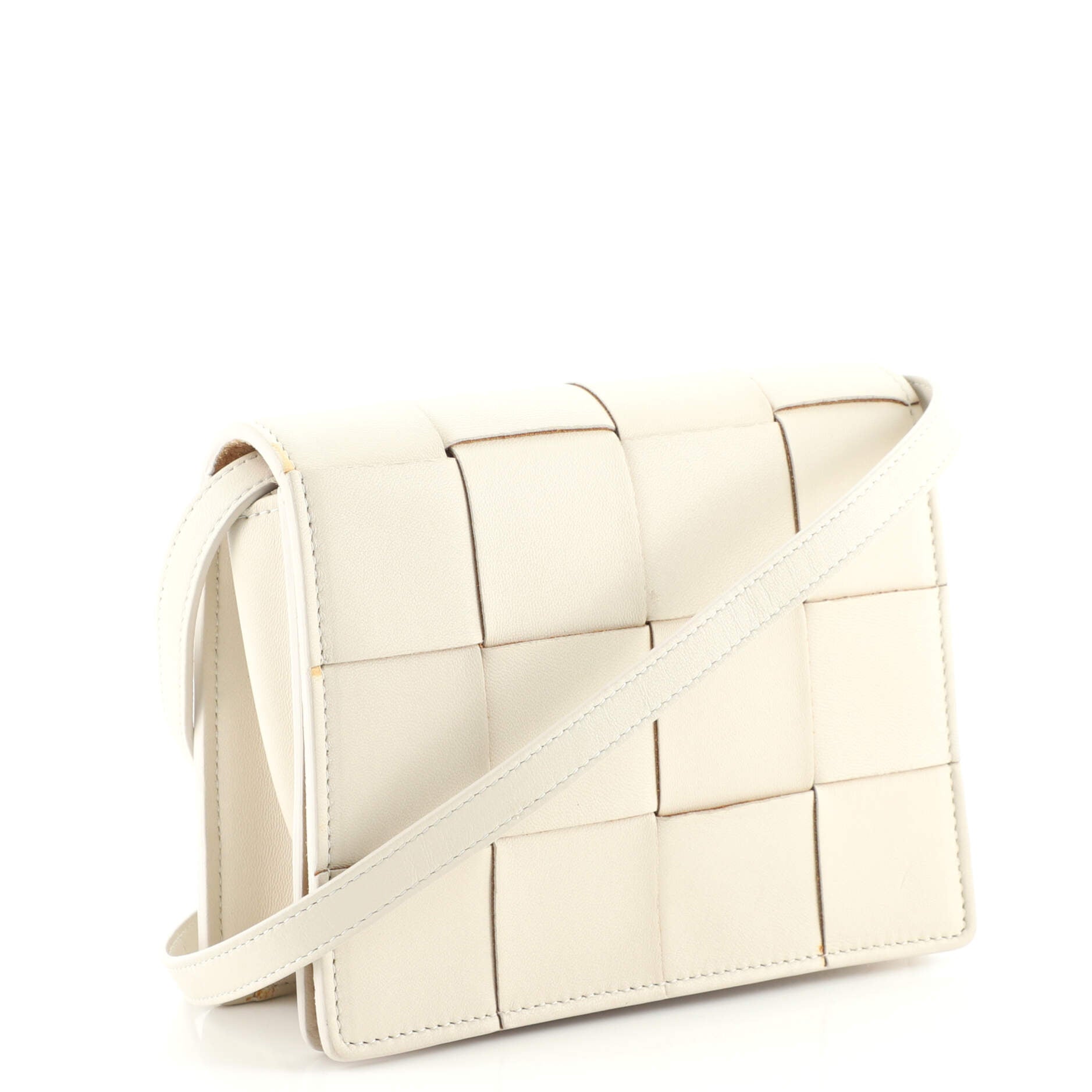 Cassette Crossbody Bag Maxi Intrecciato Leather Mini