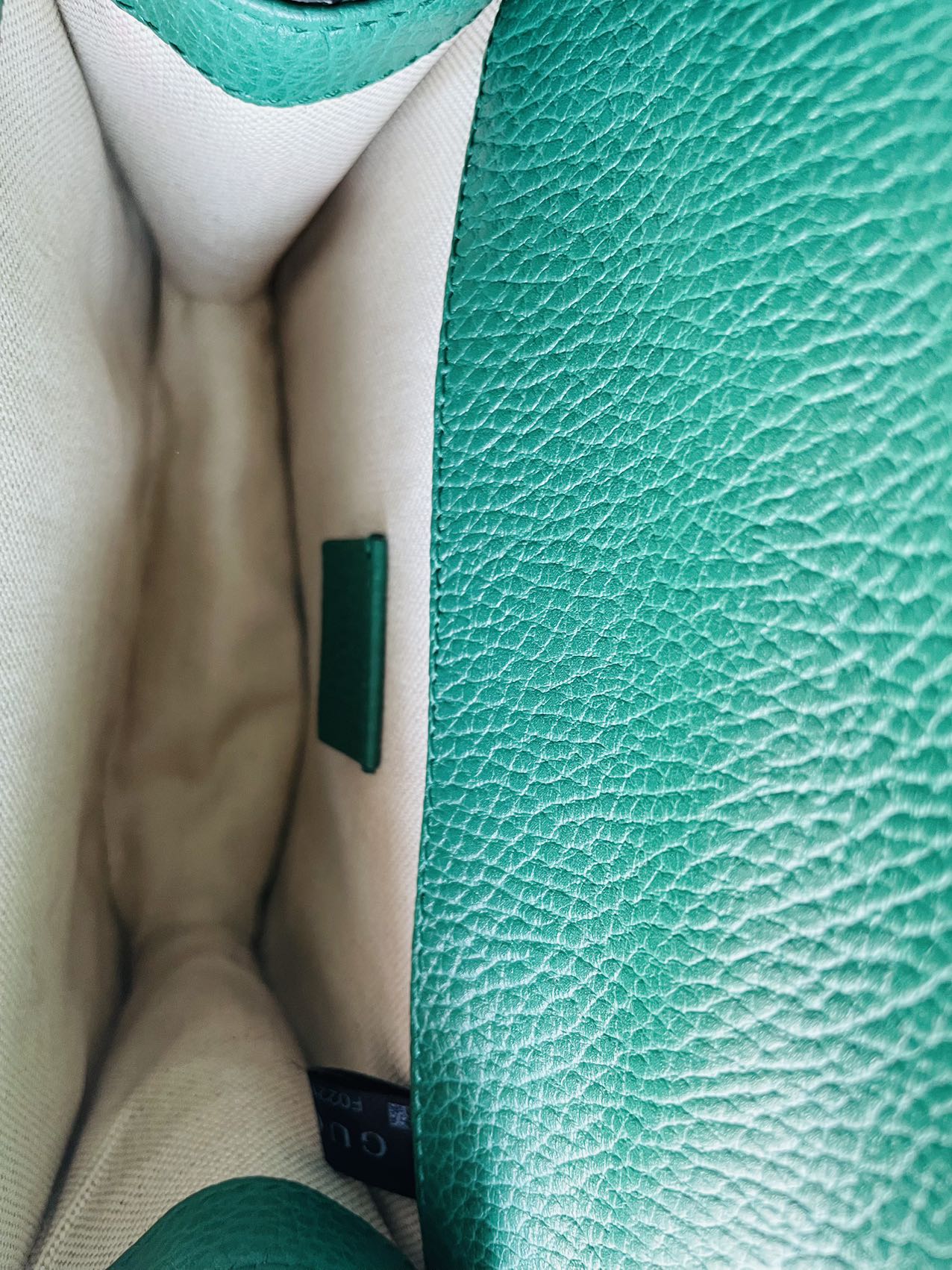 Gucci Dionysus Mini Bag in Emerald Green