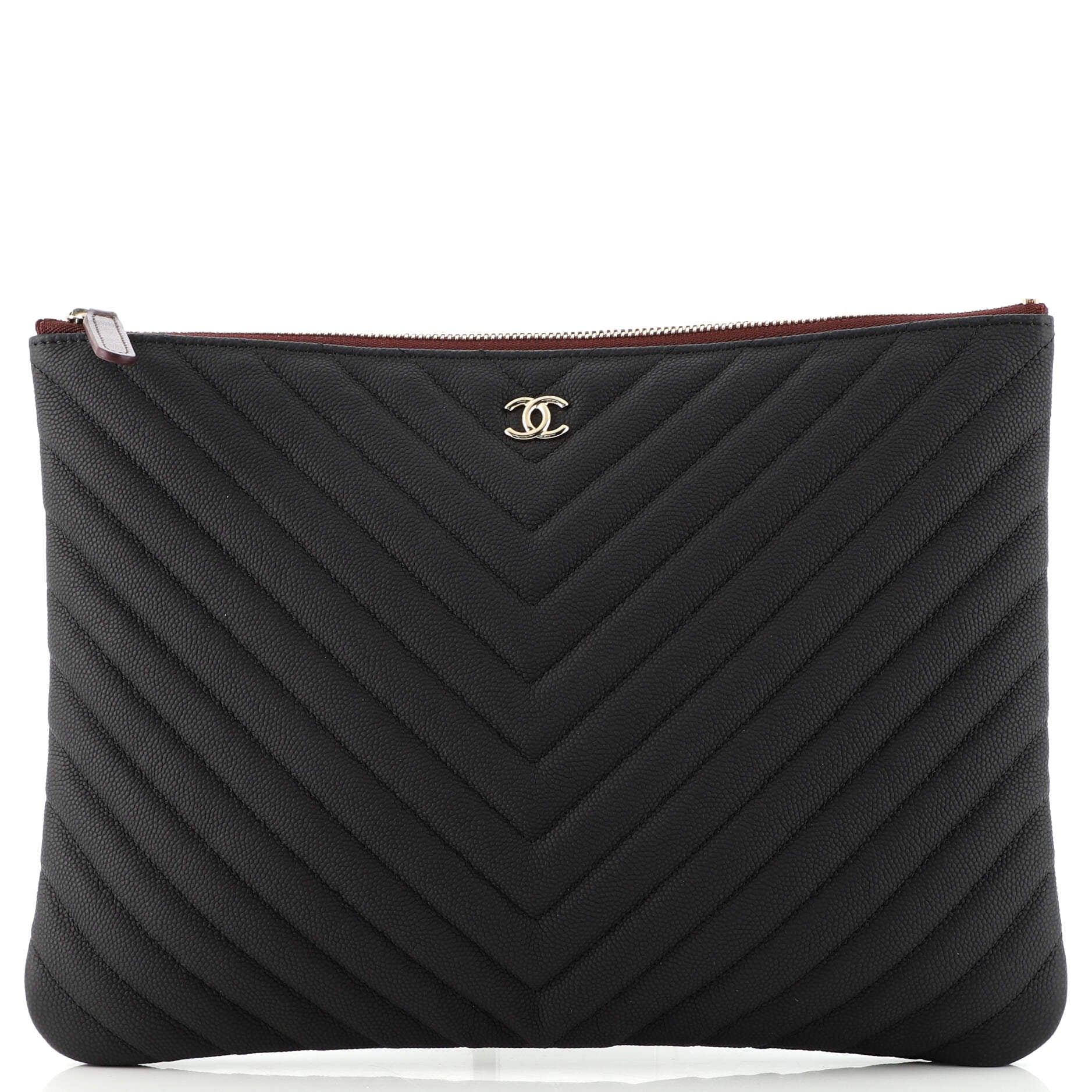 O Case Clutch Chevron Caviar Medium