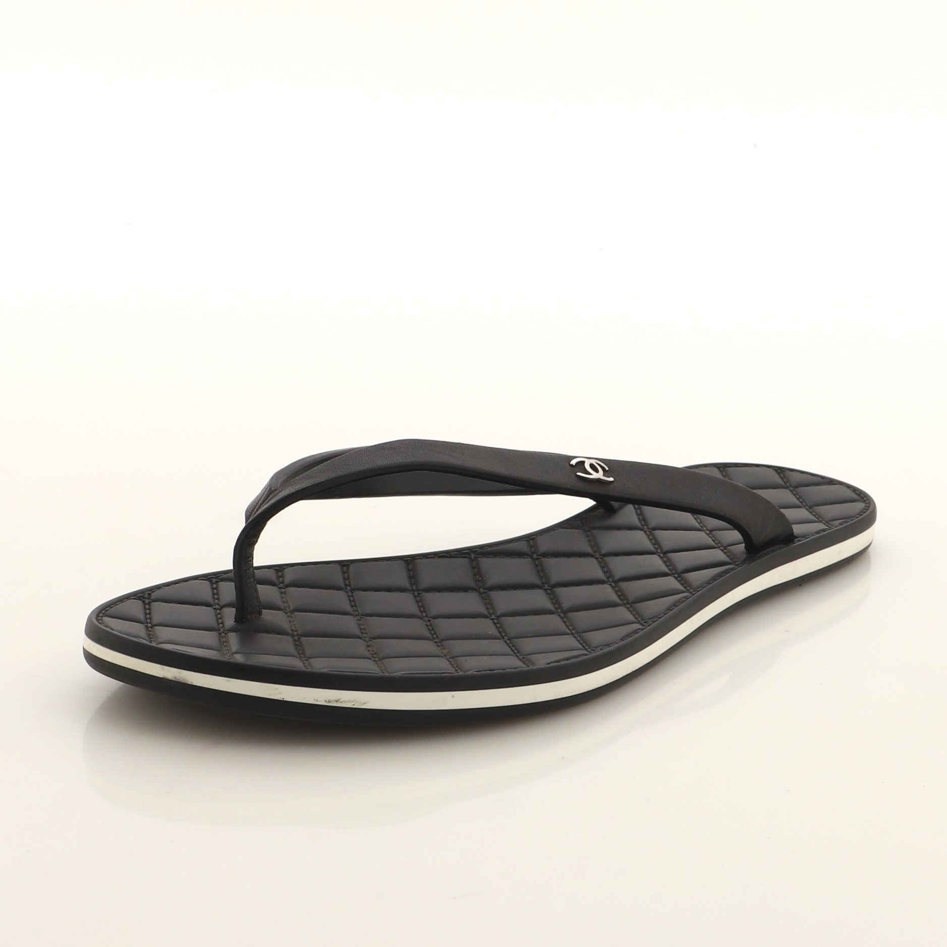Women's CC Flip Flop Sandals Leather