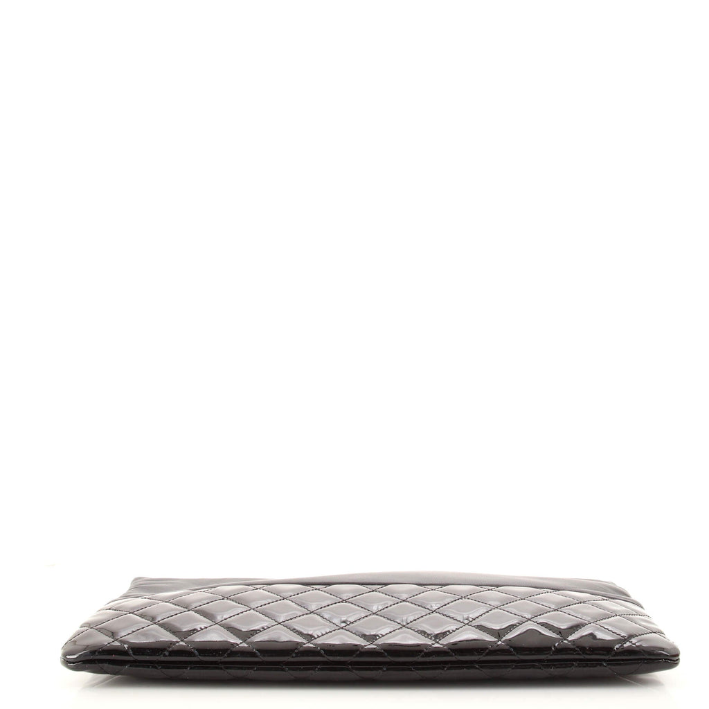 O Case Clutch Lambskin and Quilted Patent Large