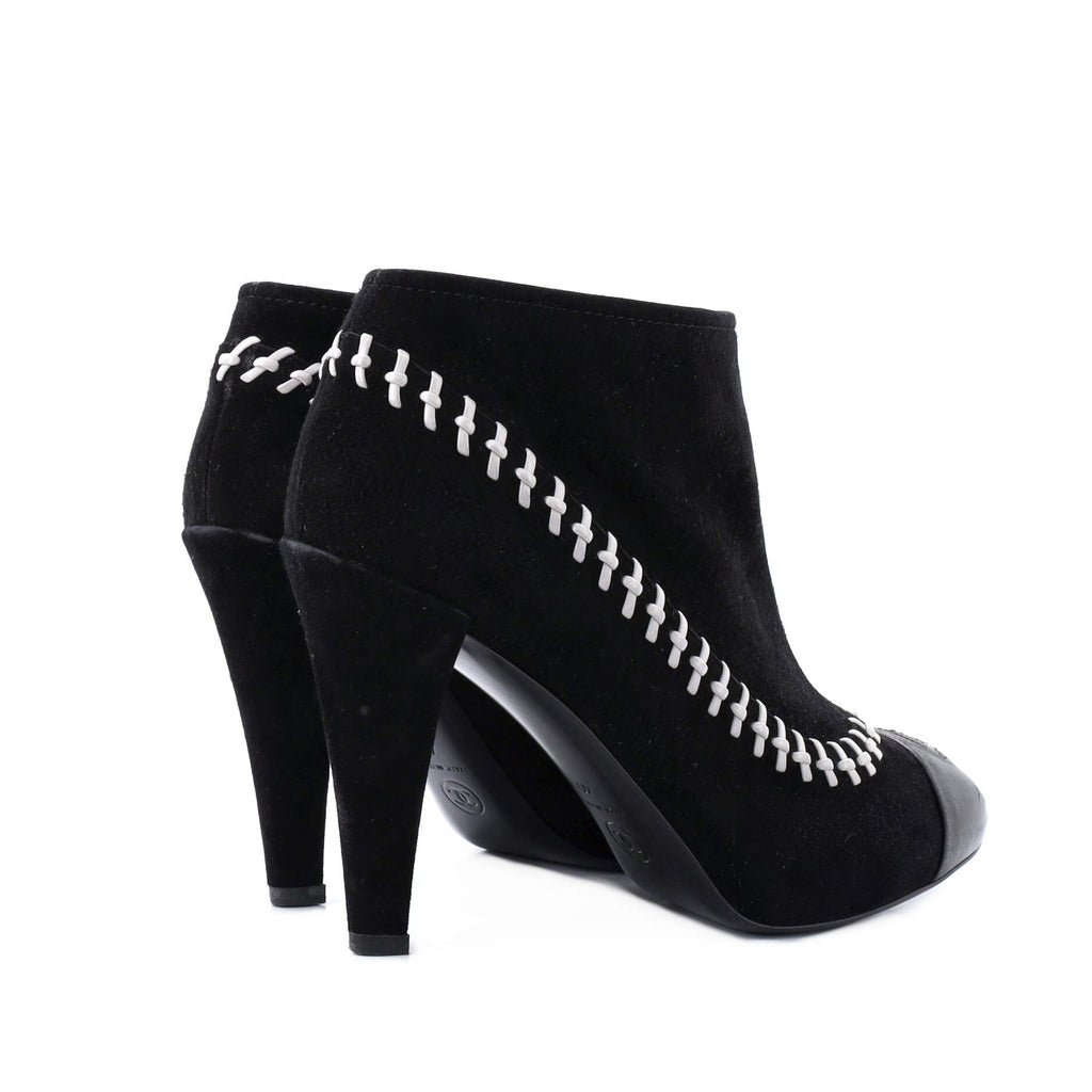 Women's CC Ankle Boots Whipstitch Suede