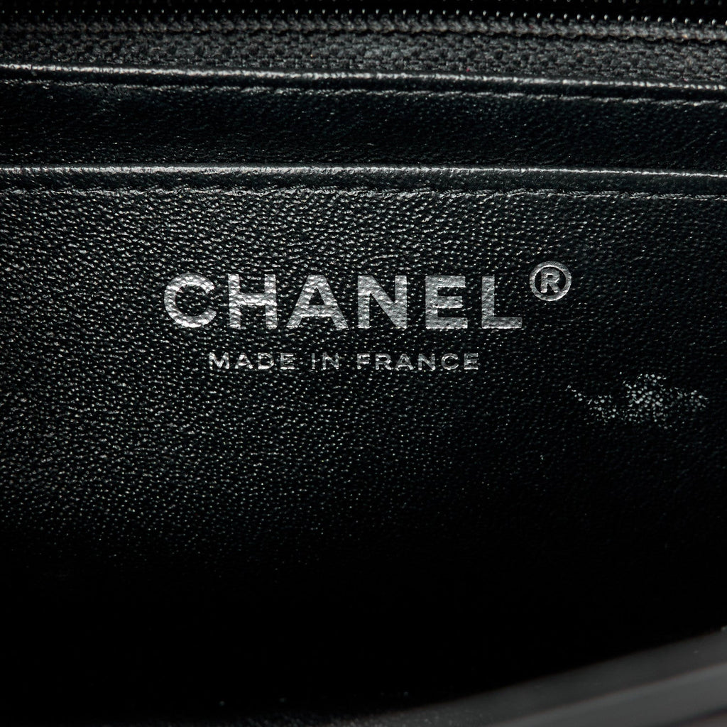 Patent Calfskin Quilted 2.55 Reissue Mini Flap So Black
