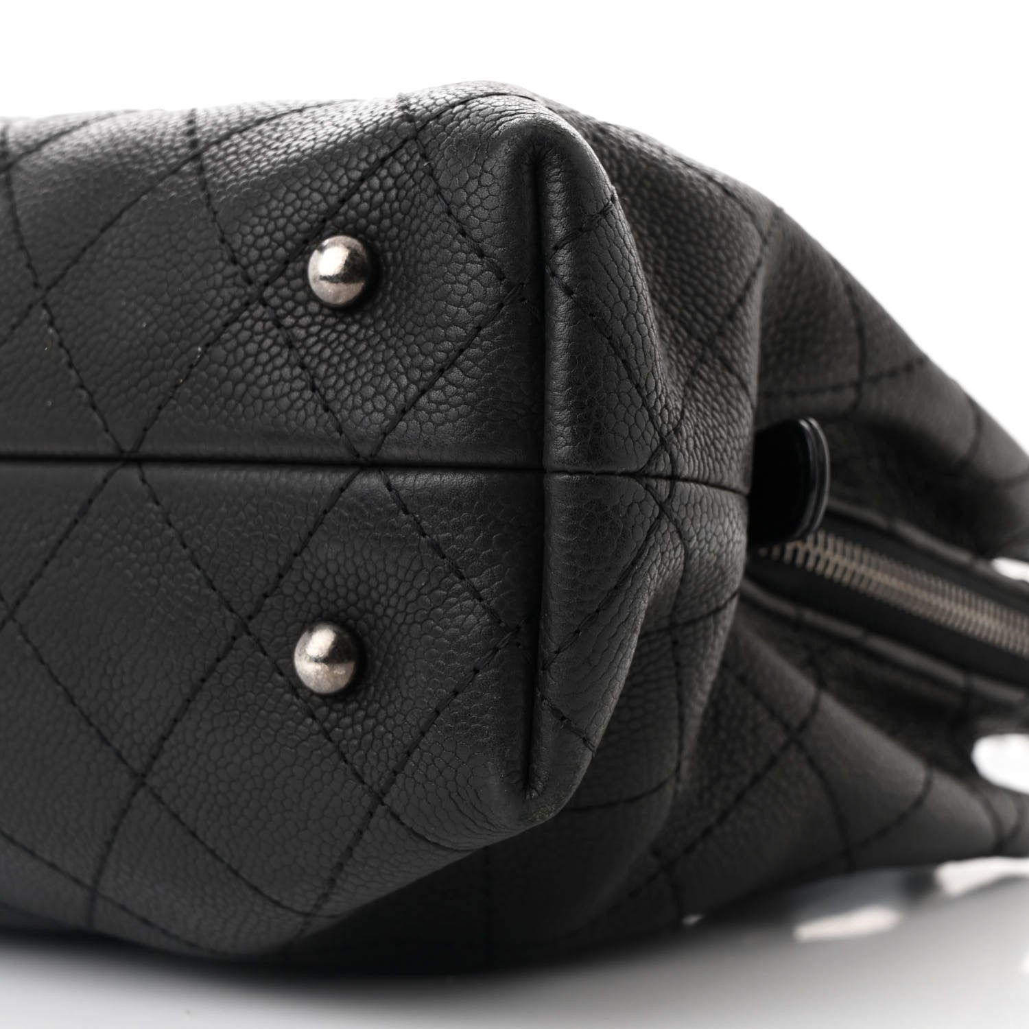 Grained Vegetal Calfskin Small Urban Shopping Tote Black