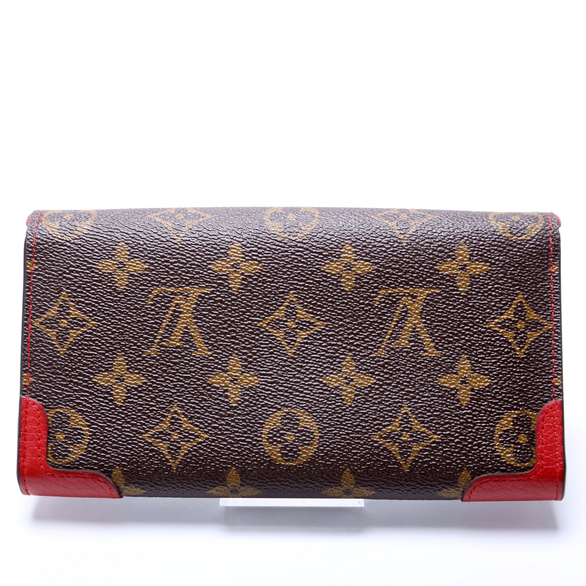 Sarah Wallet Retiro