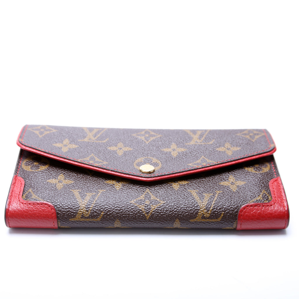 Sarah Wallet Retiro