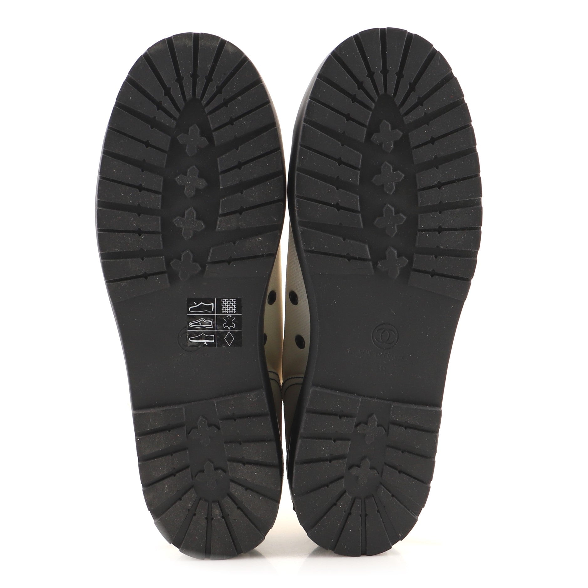 Women's CC Lug Sole Low-Top Sneakers Canvas