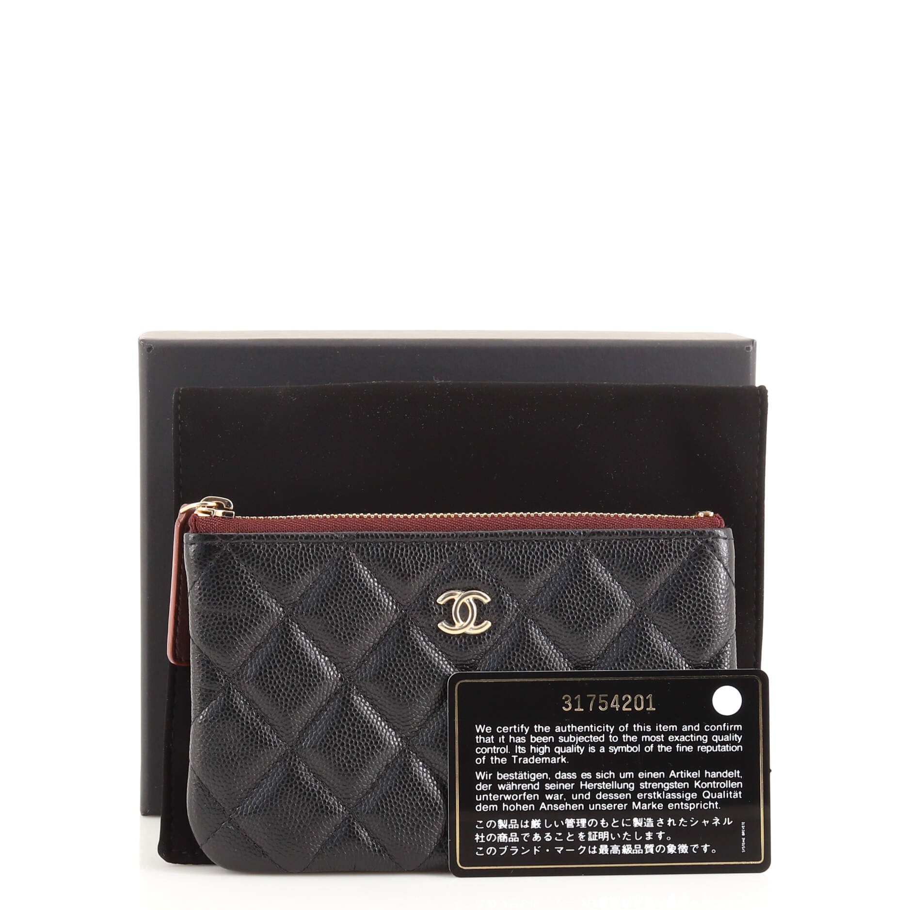 Classic O Case Pouch Quilted Caviar Mini