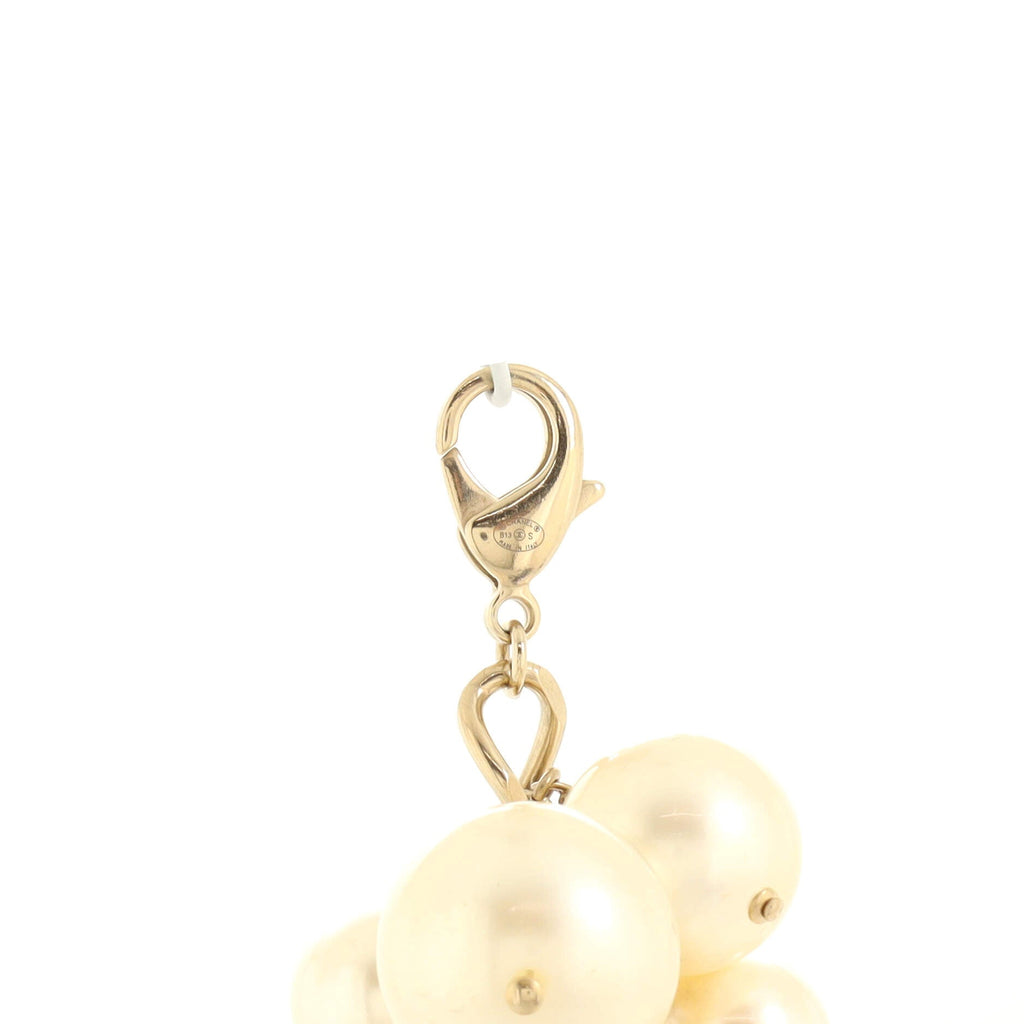 Cluster Bracelet Faux Pearls with Metal