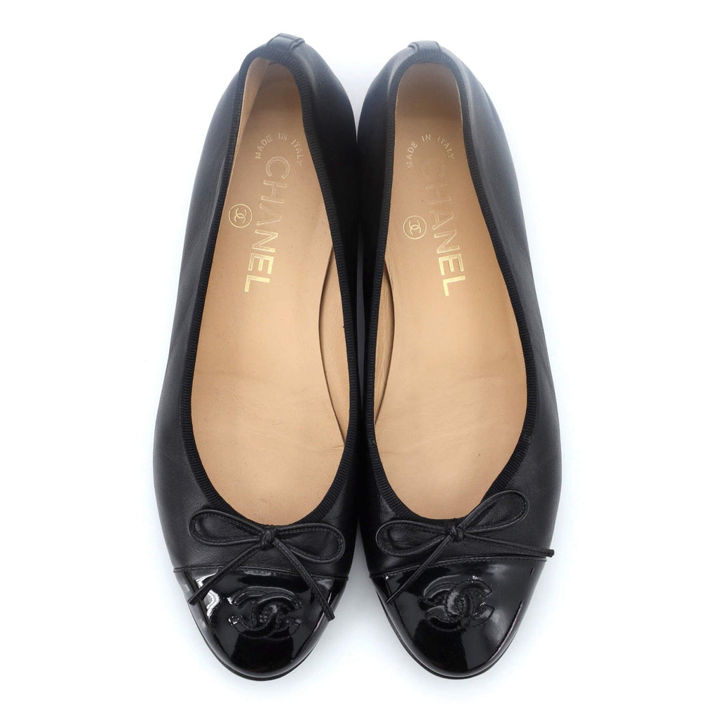 Women's CC Cap Toe Bow Ballerina Flats Leather and Patent