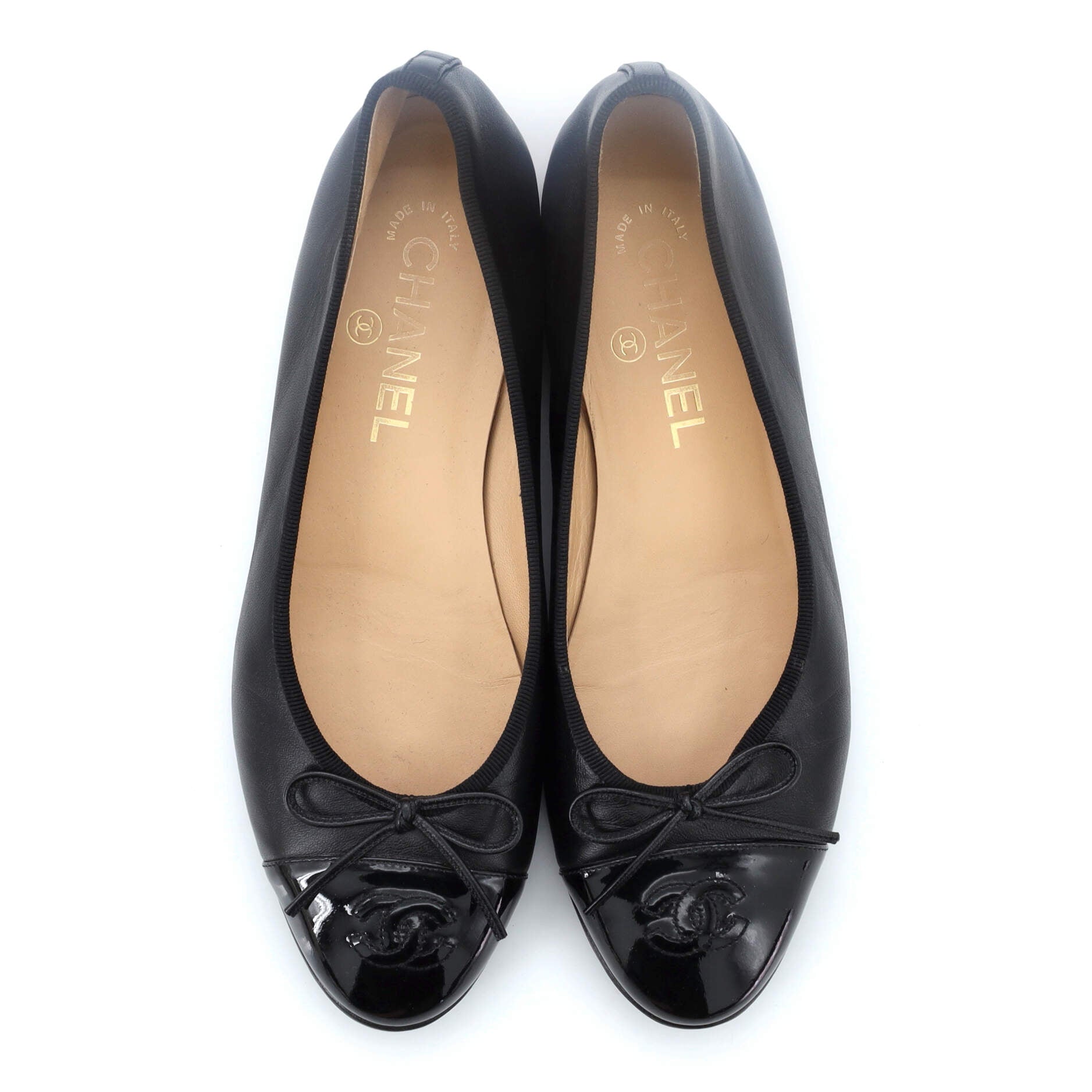 Women's CC Cap Toe Bow Ballerina Flats Leather and Patent