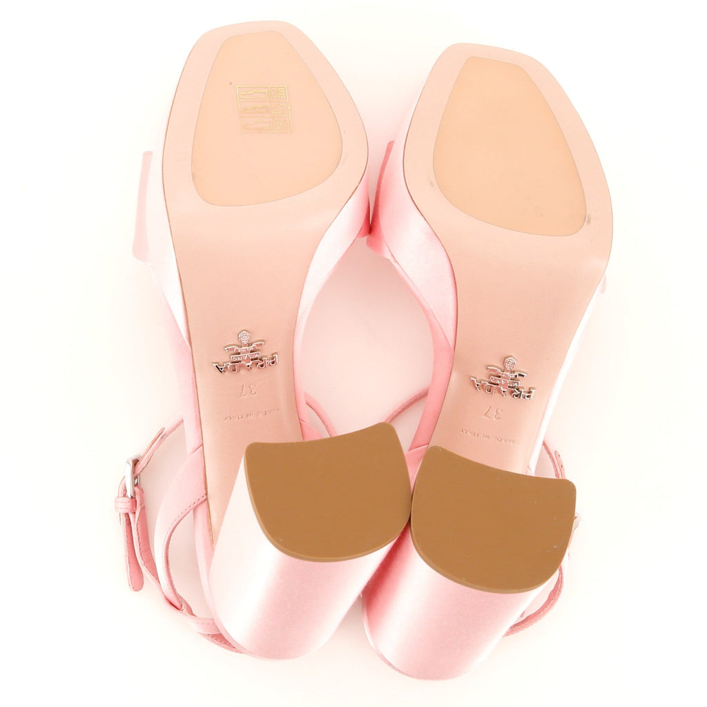Women's Strappy Platform Sandal Satin