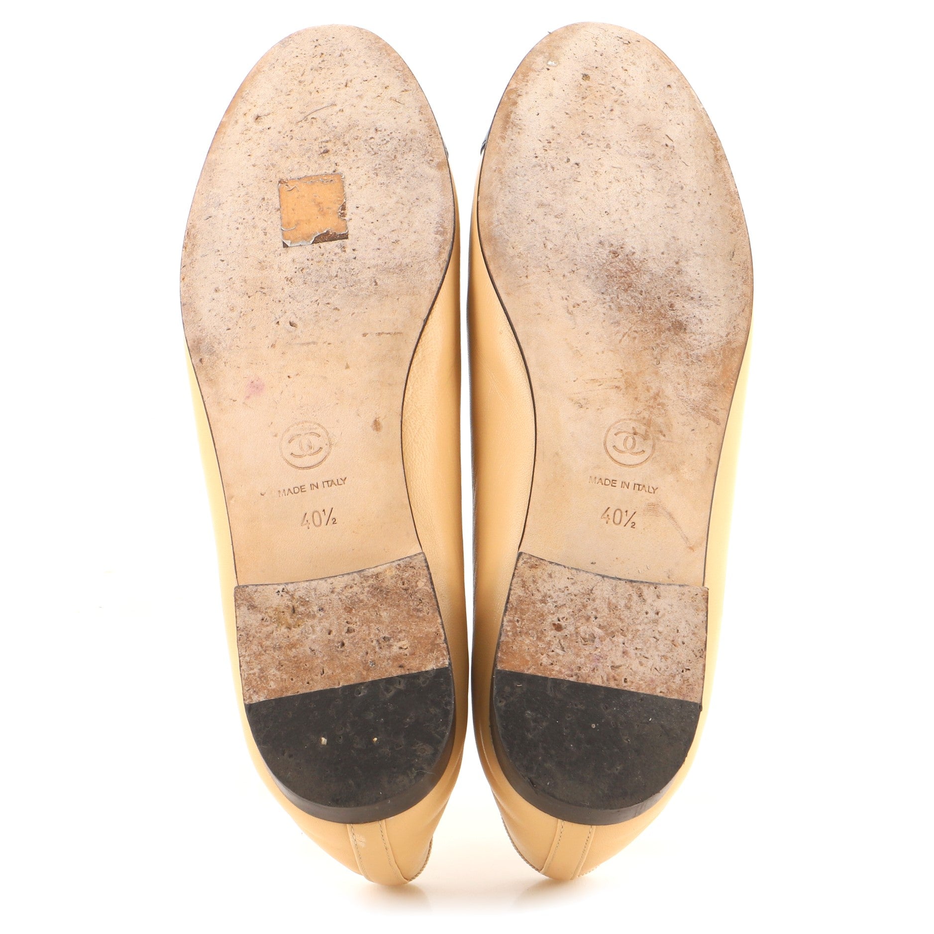 Women's CC Cap Toe Bow Ballerina Flats Leather