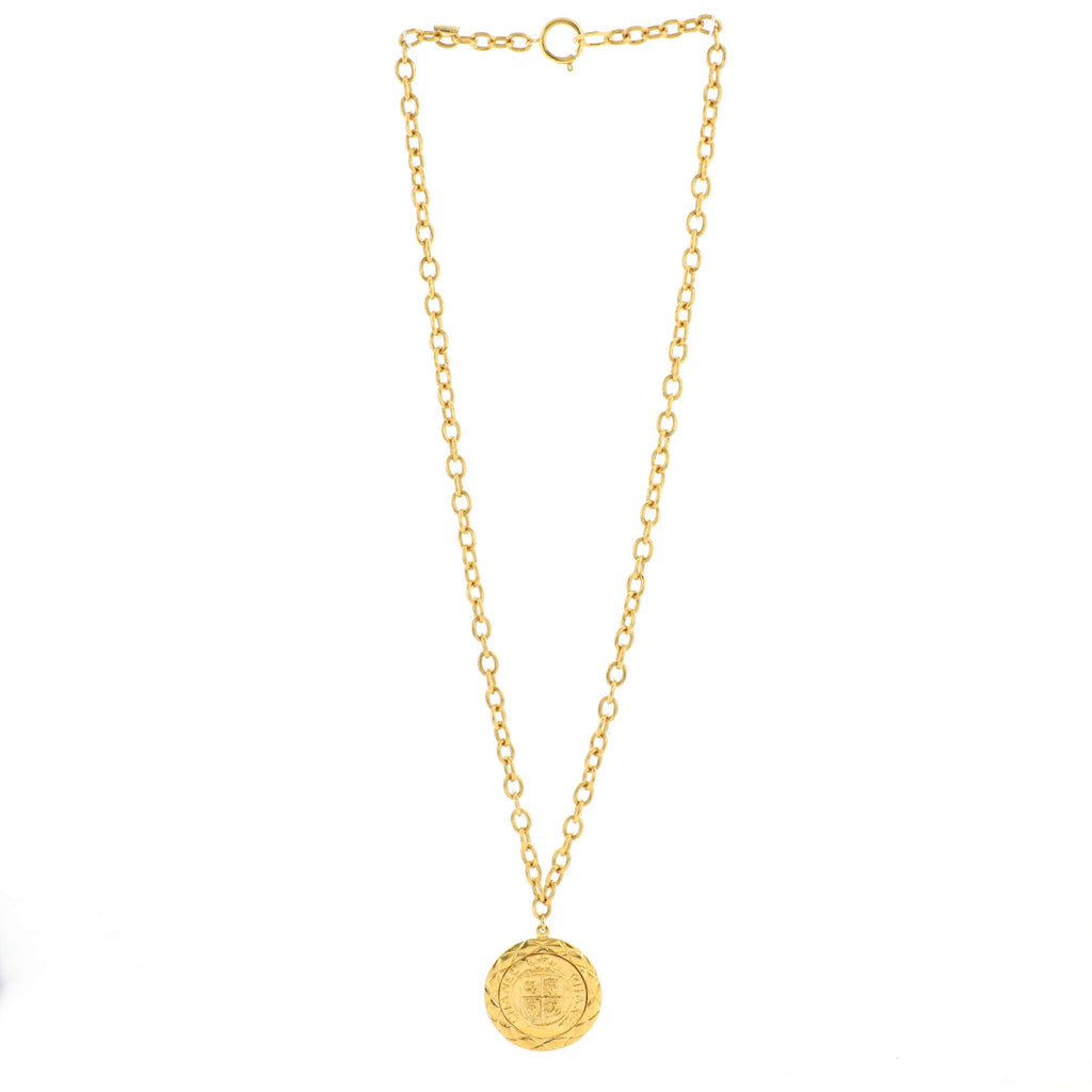 Vintage Medallion Pendant Necklace Metal