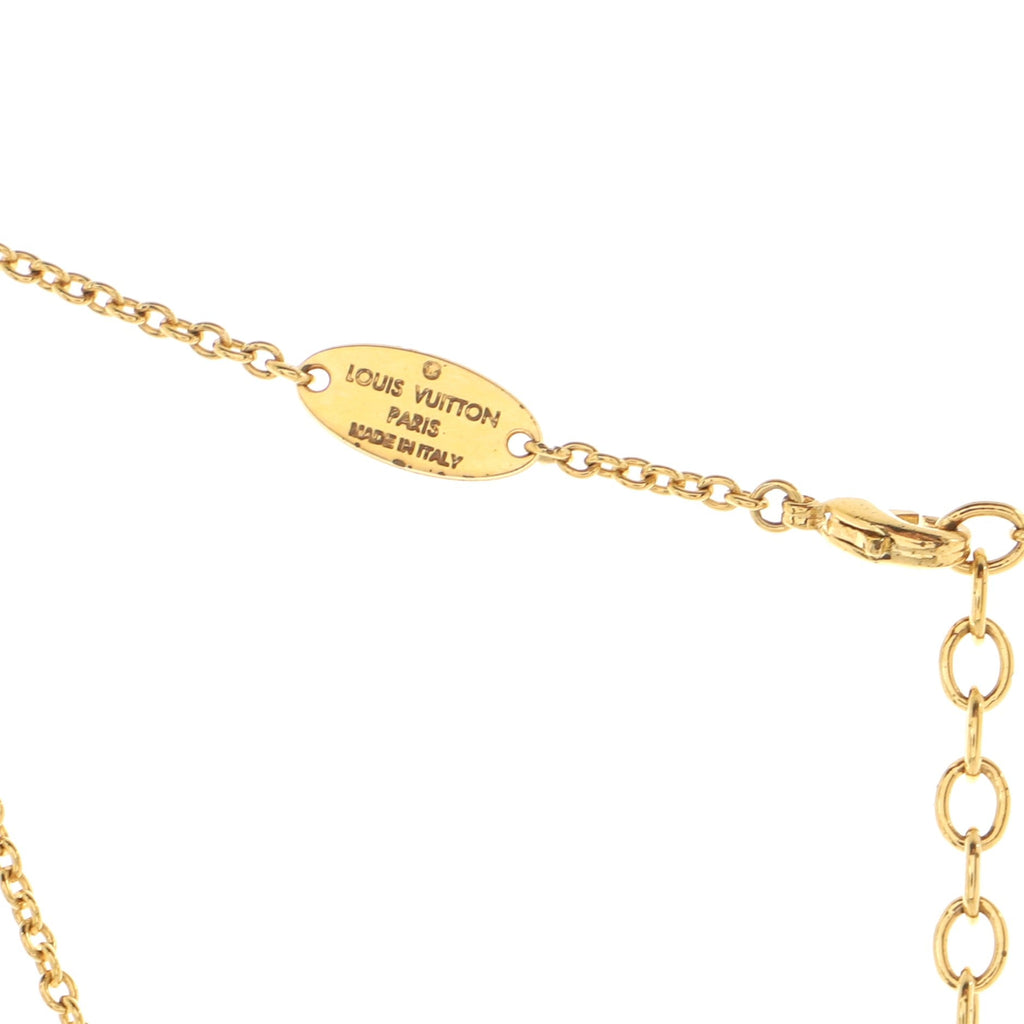 L To V Pendant Necklace Metal