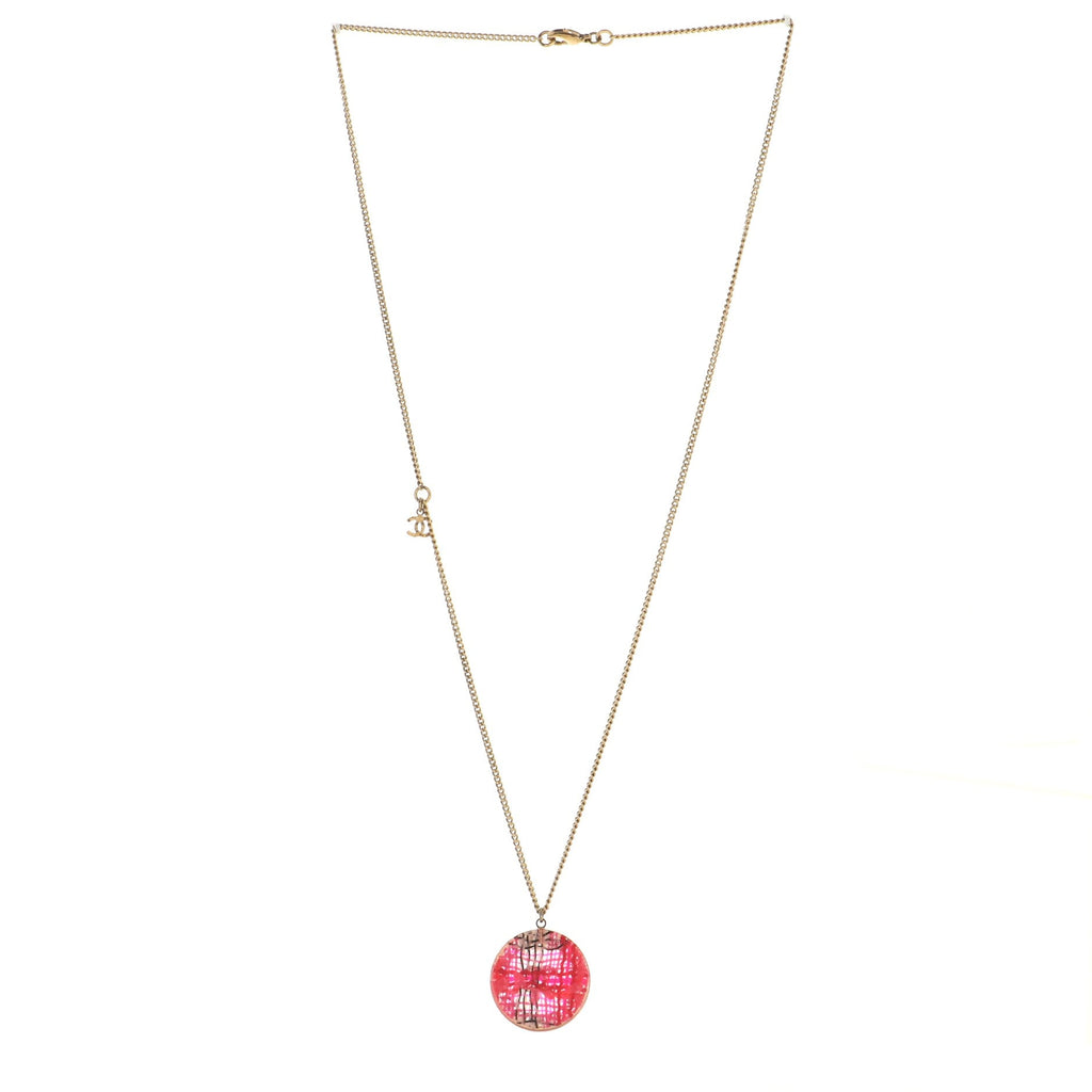 CC Round Pendant Chain Necklace Metal with Resin
